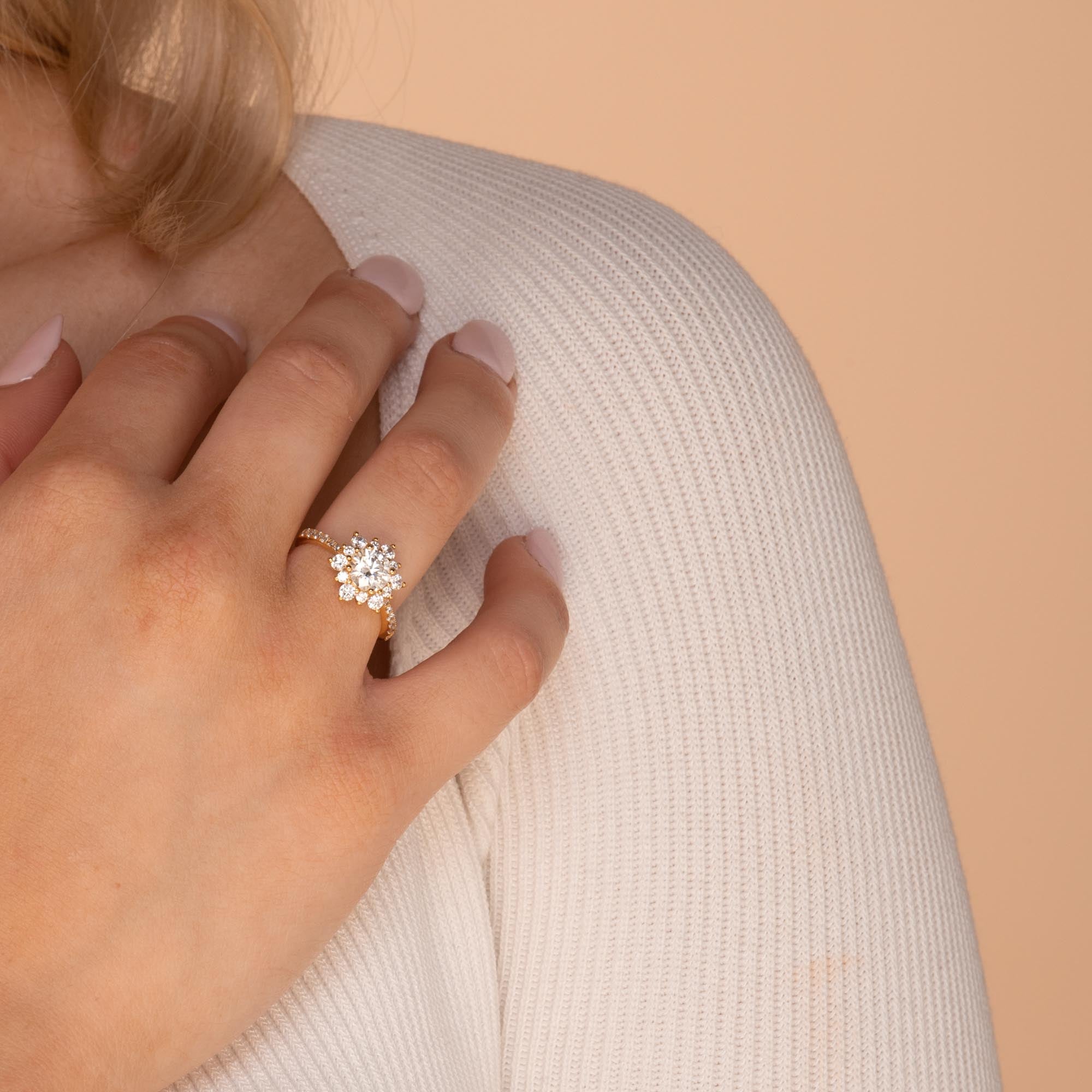 1 ct The Brielle Moissanite Diamond Engagement Ring - Camile & Stone