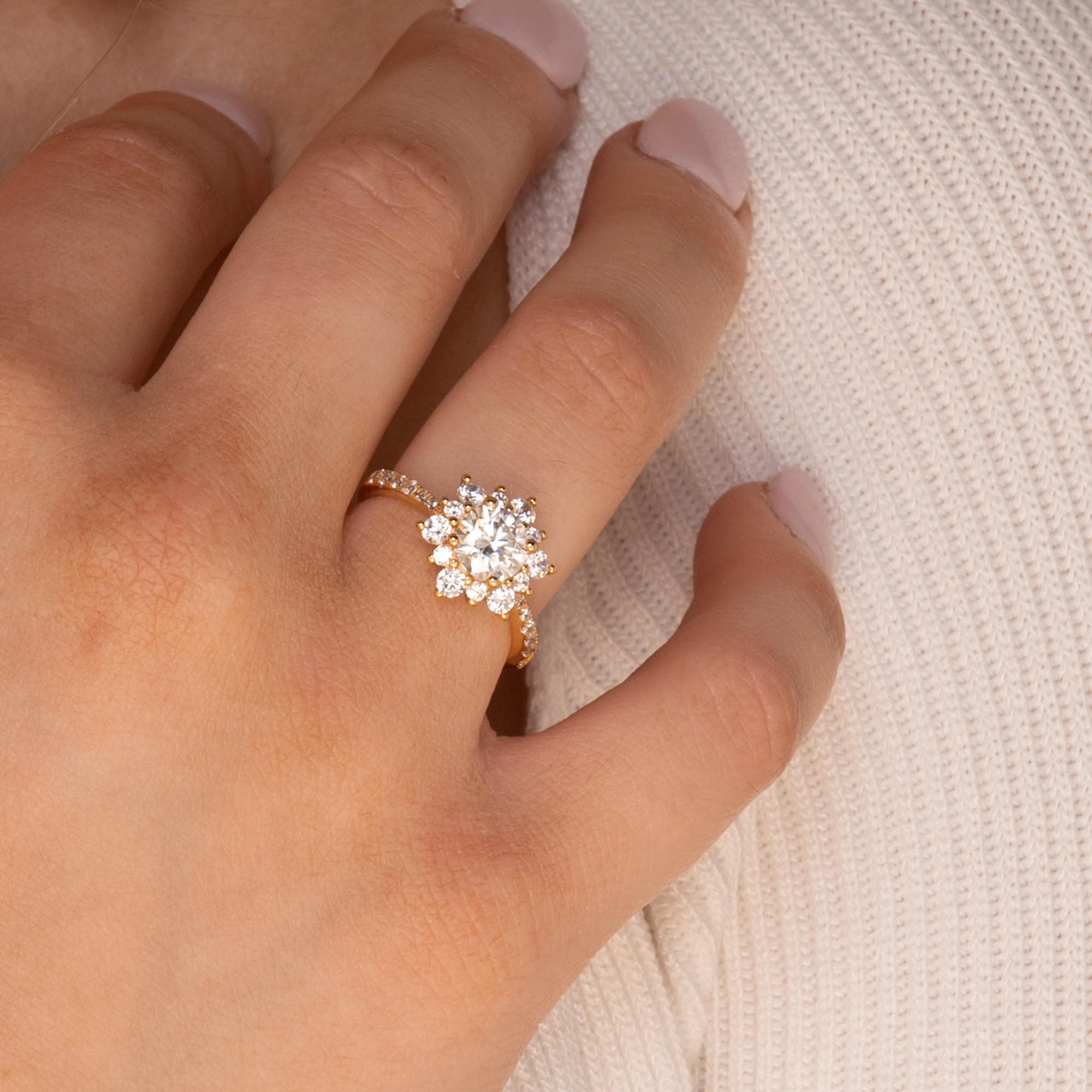 1 ct The Brielle Moissanite Diamond Engagement Ring - Camile & Stone