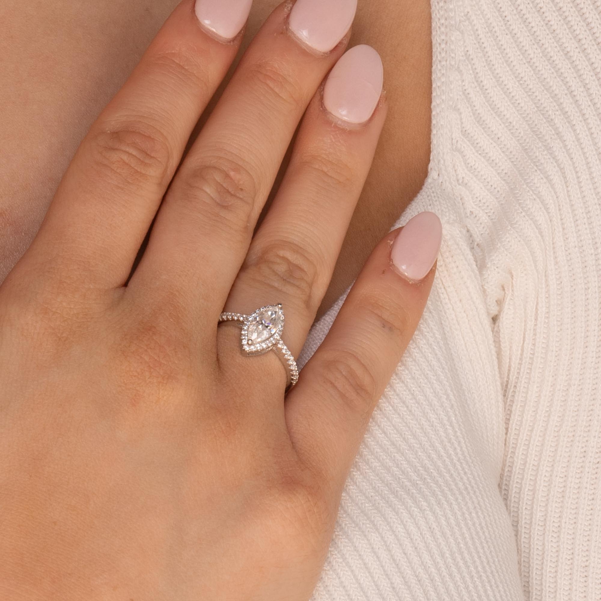 1.0 ct Marquise Moissanite Diamond Ring - Camile & Stone