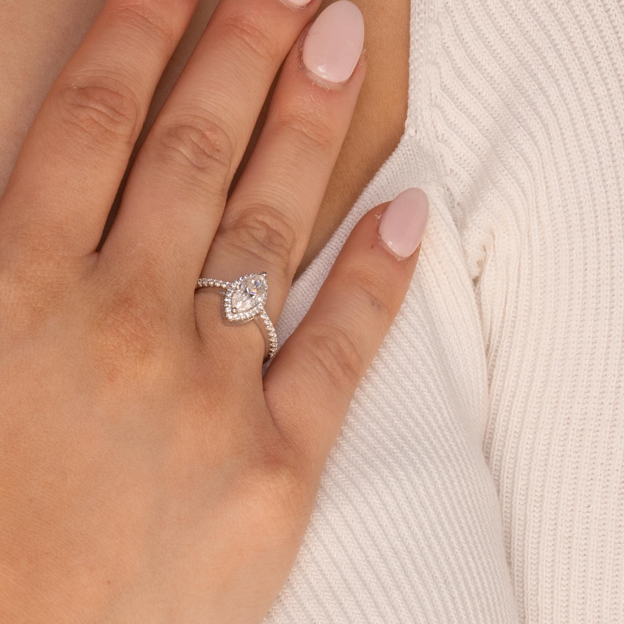 1.0 ct Marquise Moissanite Diamond Ring - Camile & Stone