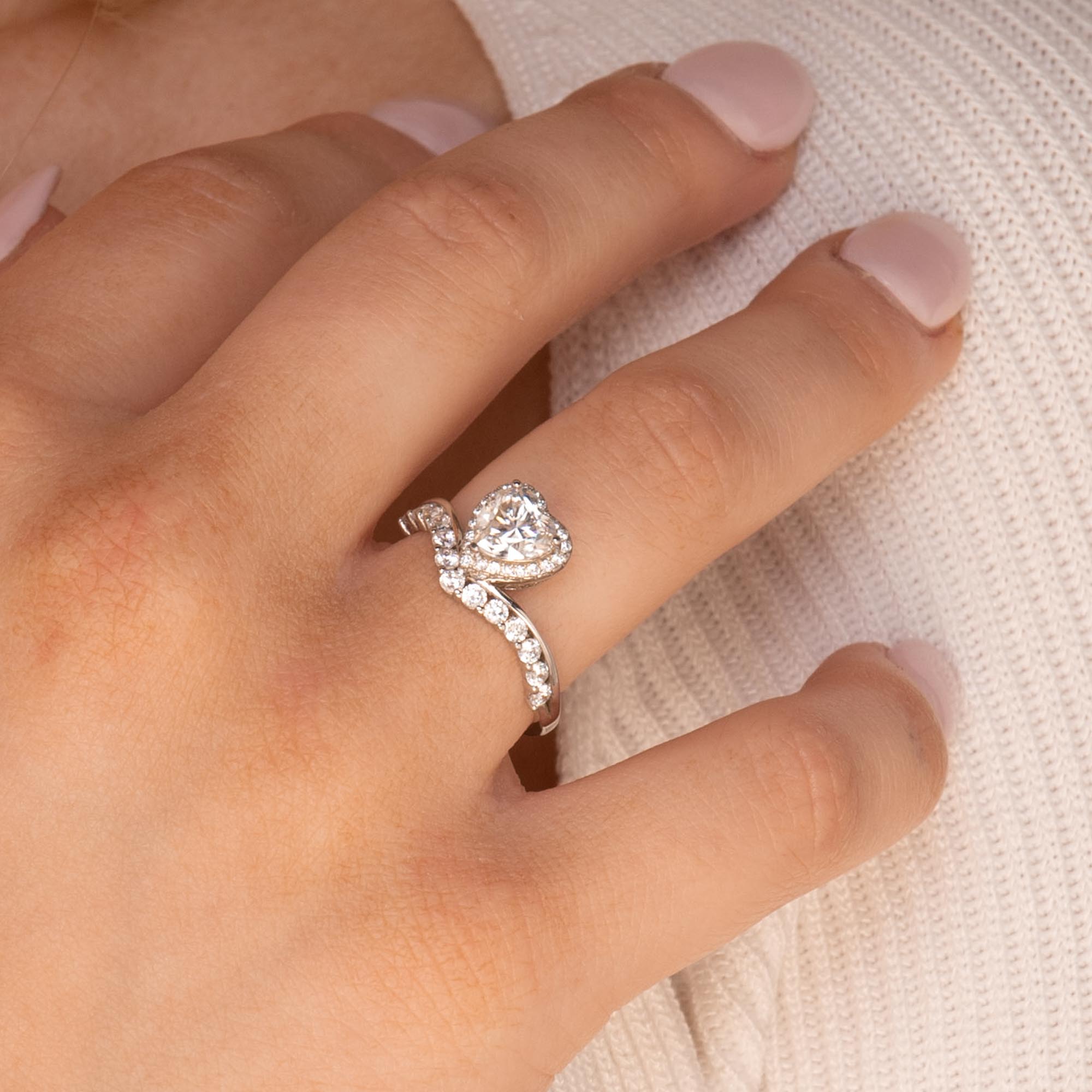 1ct The Eternal Love Moissanite Diamond Engagement Ring - Camile & Stone