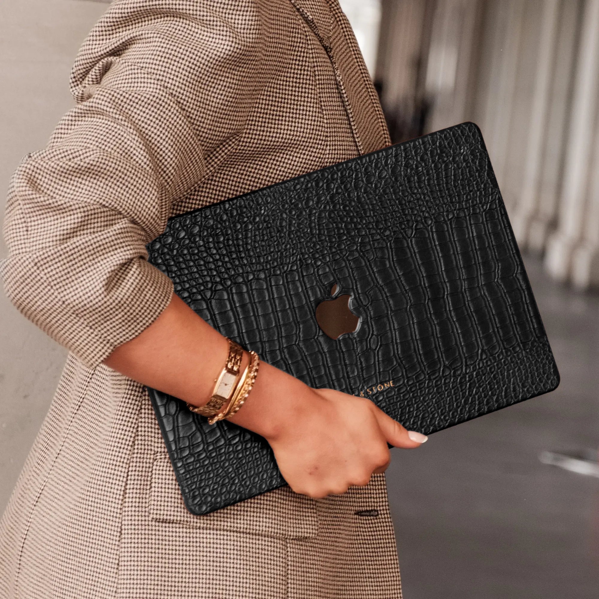 Noir Macbook Laptop Cover Case