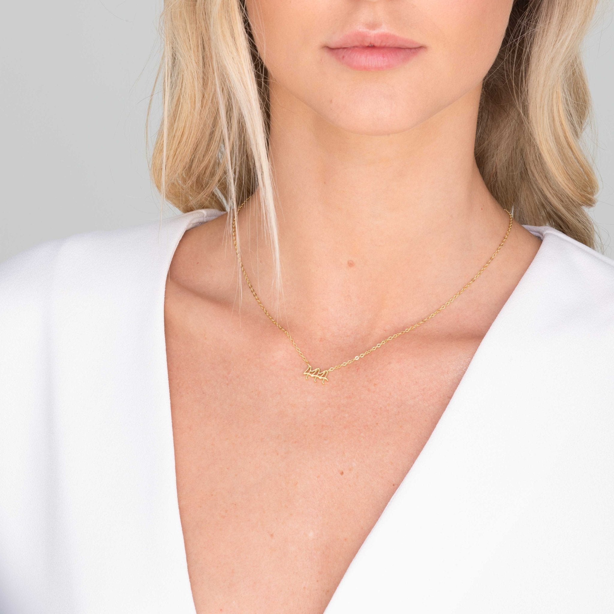 444 Angel Number Pendant Necklace - Camile & Stone