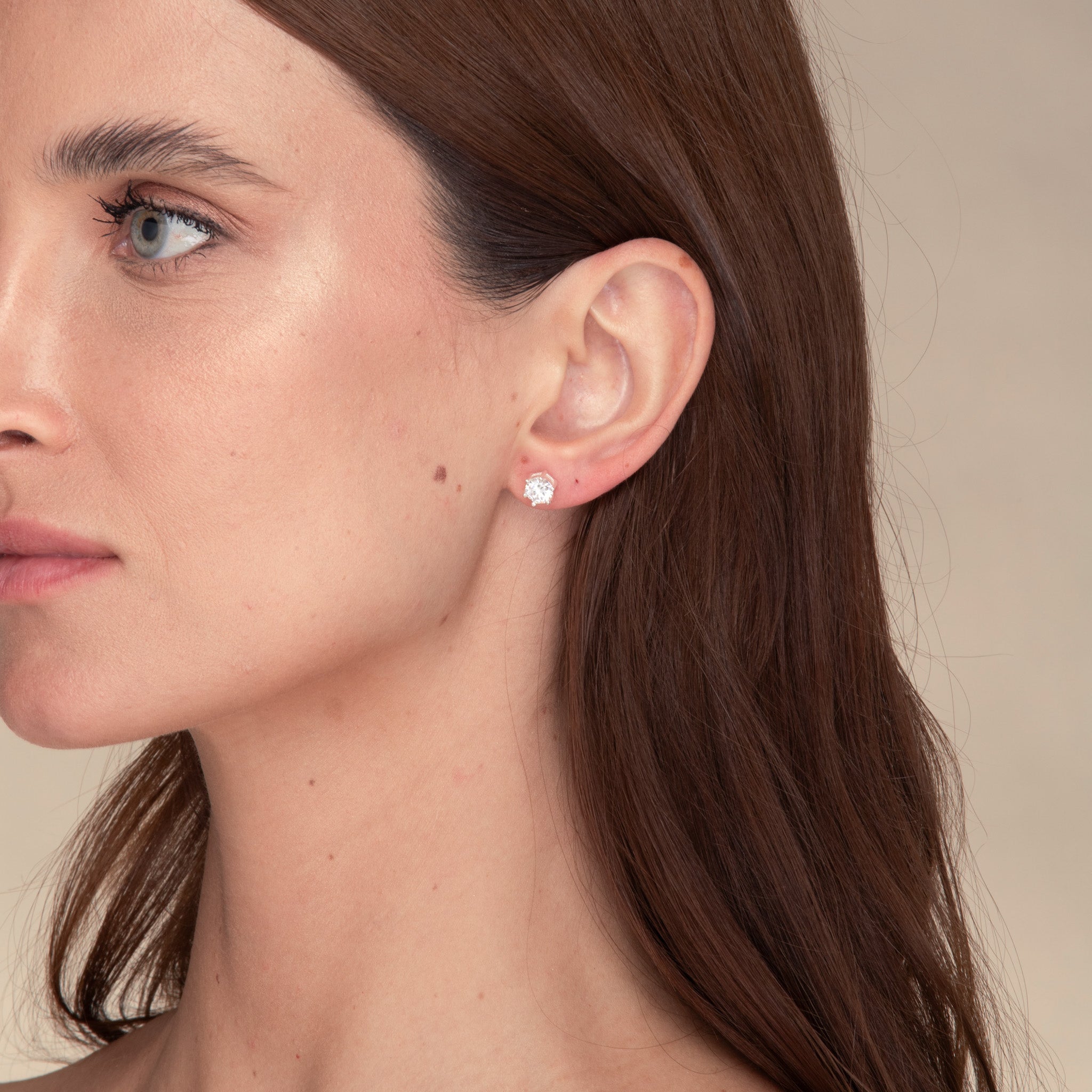 Classic 6 Claw Sapphire Stud Earrings - Camile & Stone