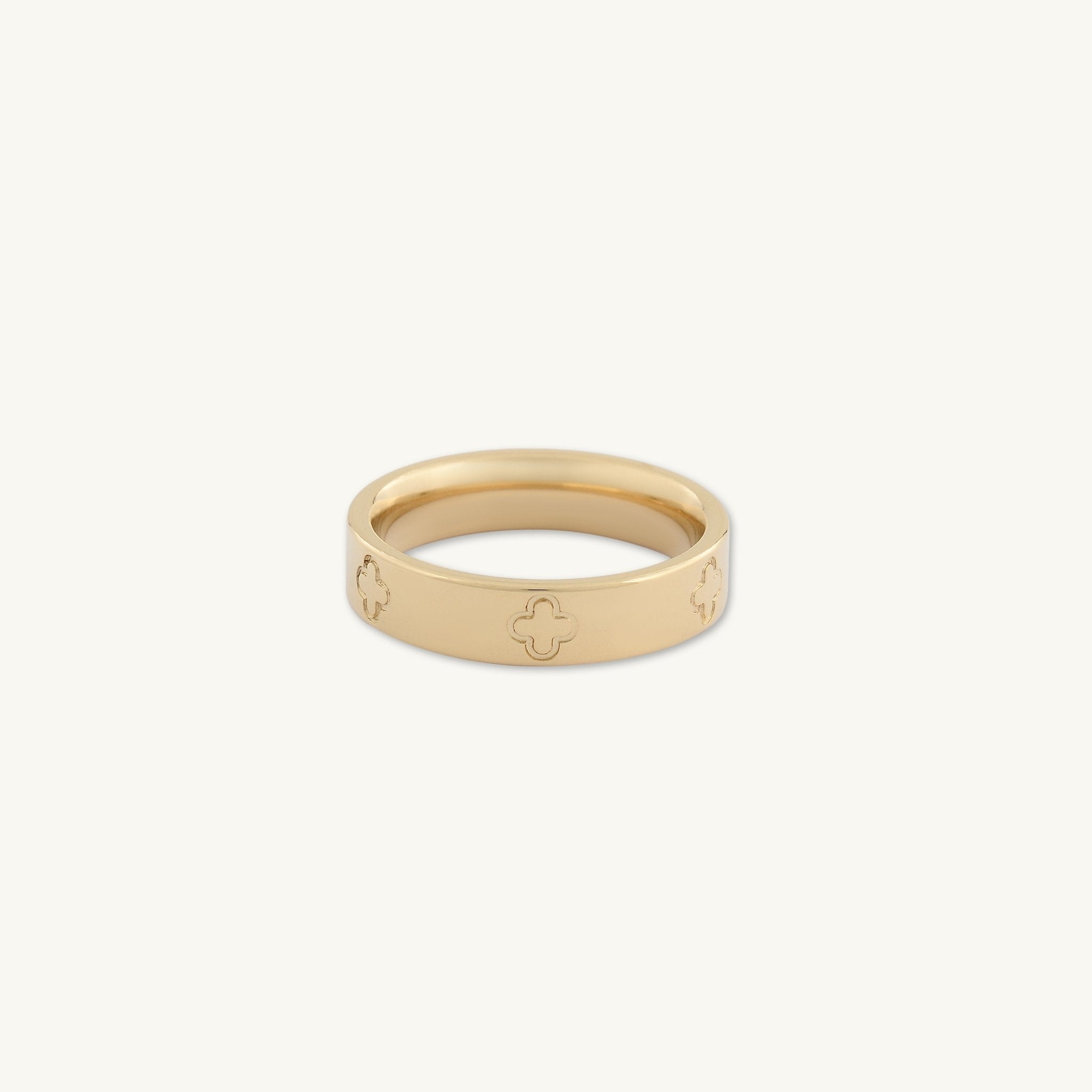 Classic Clover Station Ring - Camile & Stone