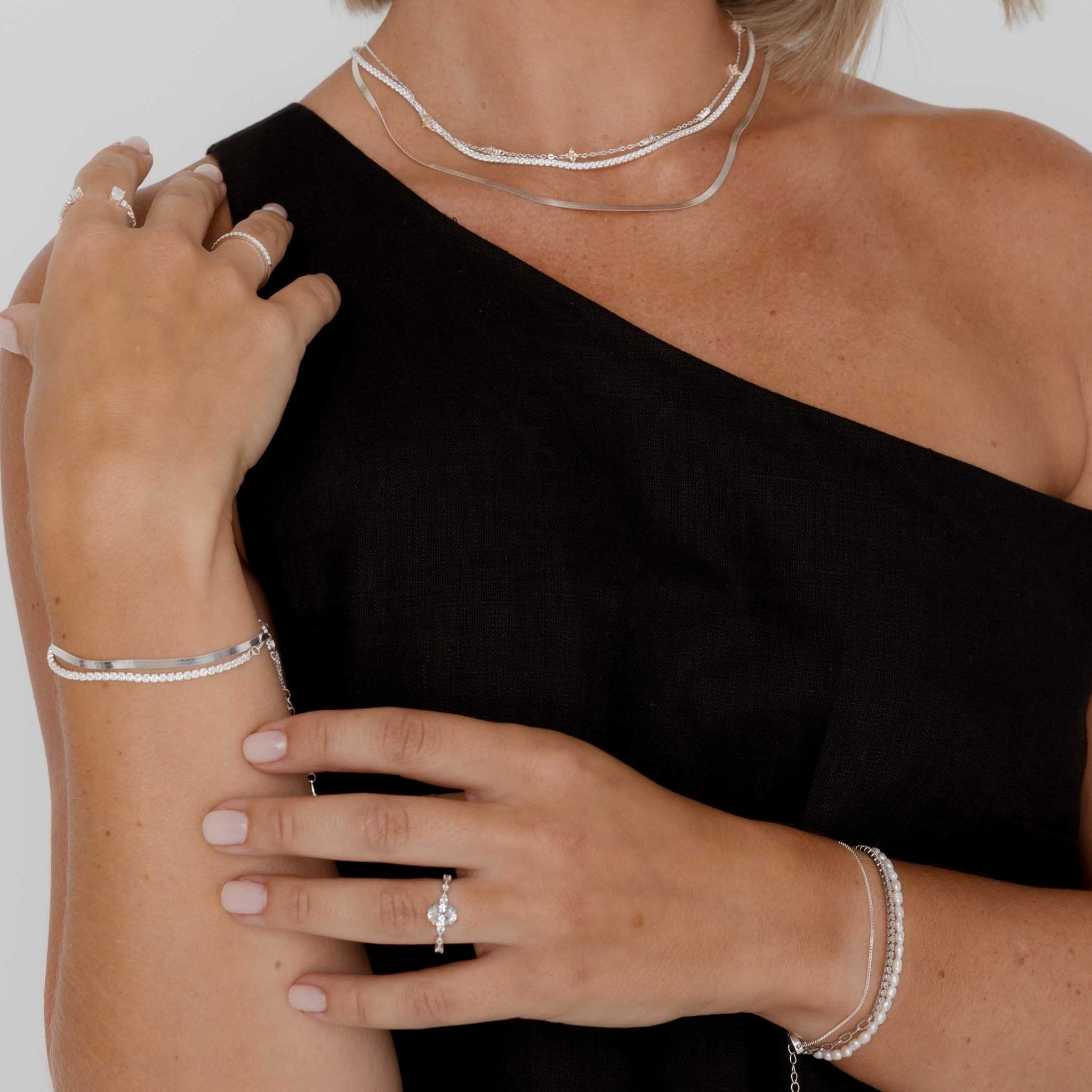 Classic Herringbone Snake Chain Bracelet - Camile & Stone