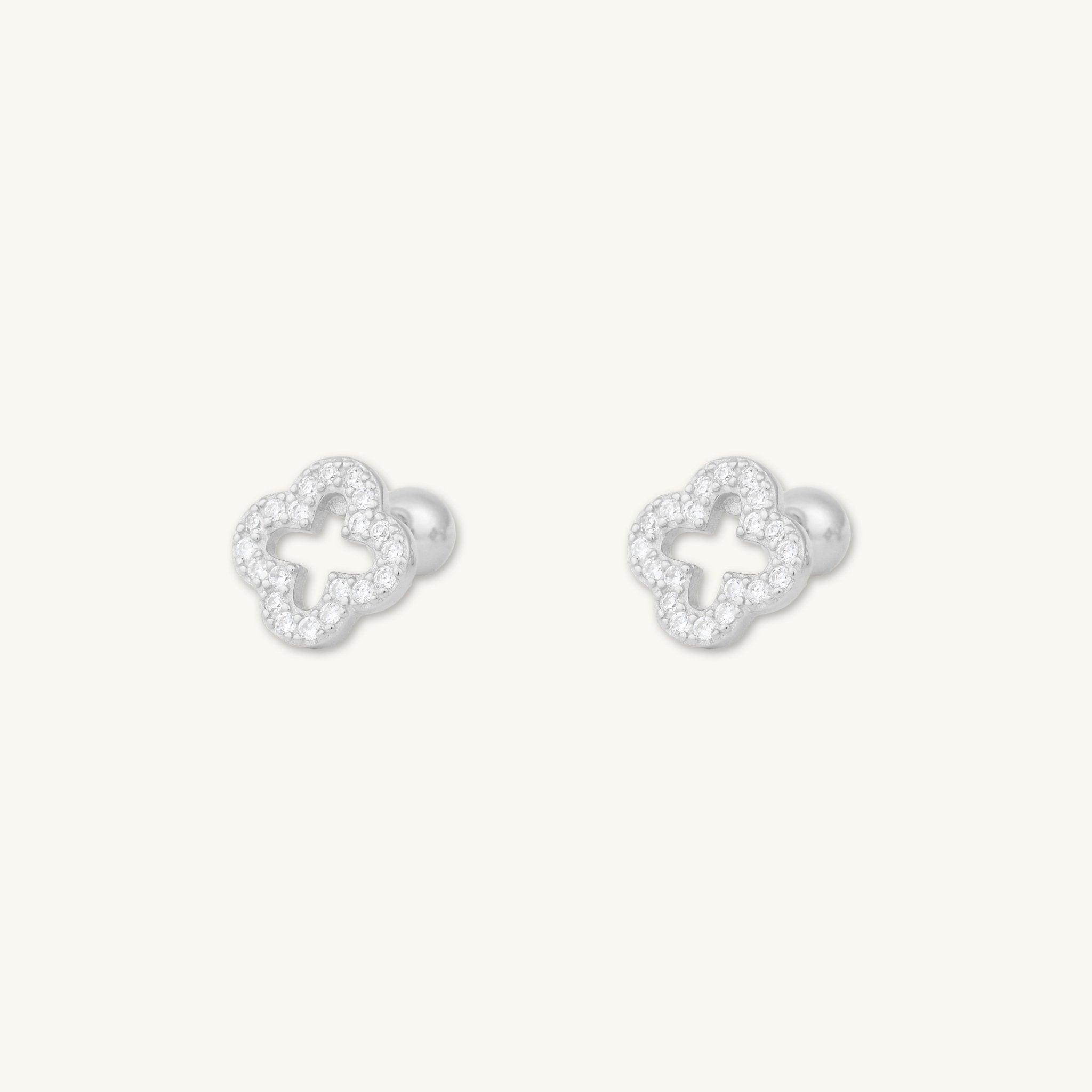 Clover Sapphire Barbell Stud Cartilage Earrings - Camile & Stone