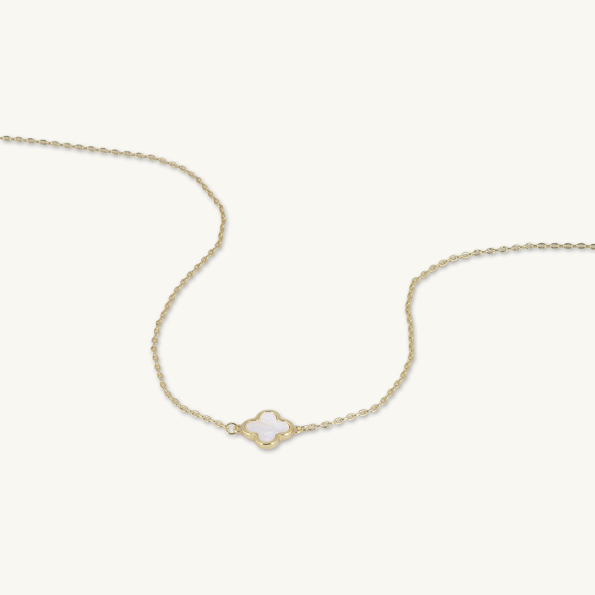 Clover Single MOP Necklace - Camile & Stone