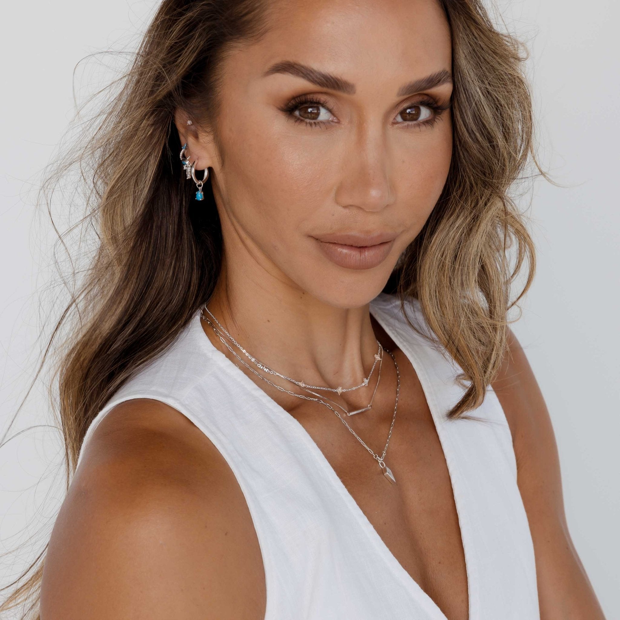 Clover Station Sapphire Necklace - Camile & Stone