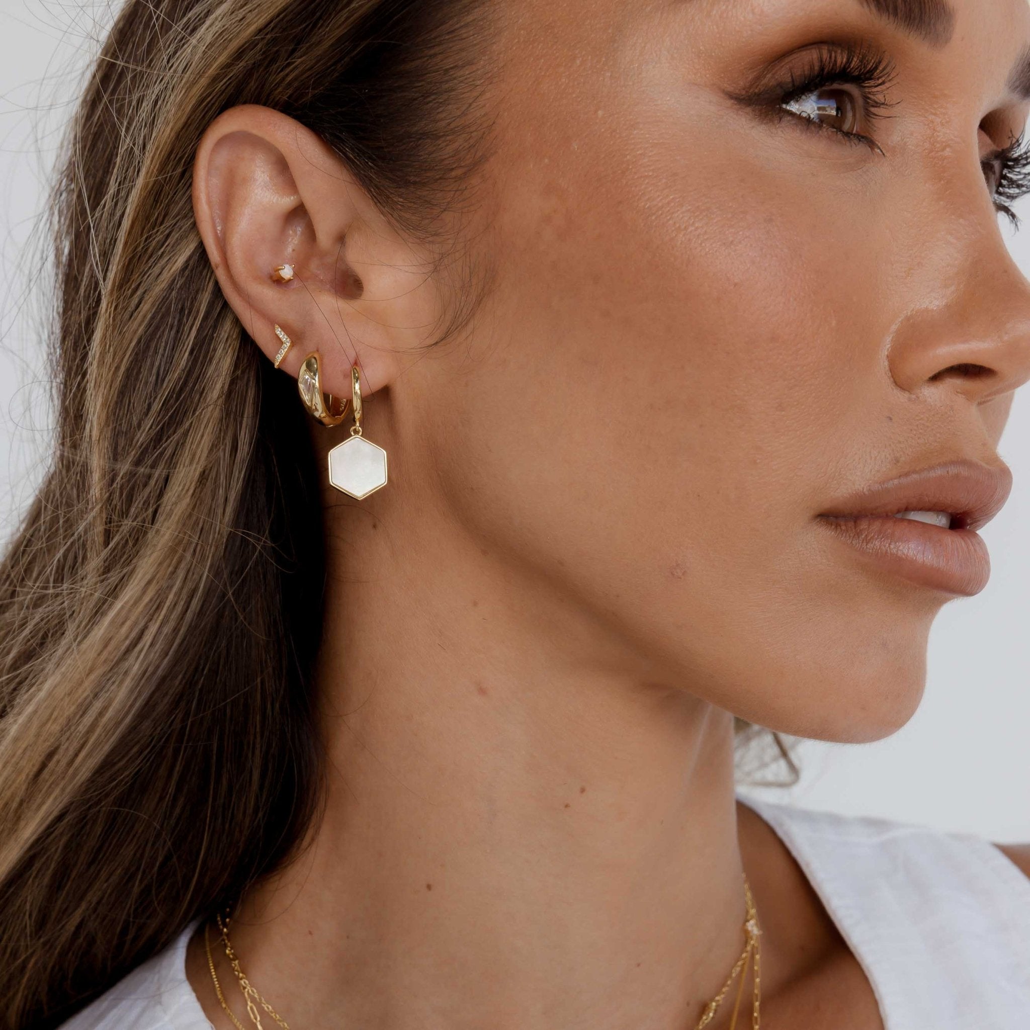 Dome Sapphire Huggie Earrings - Camile & Stone