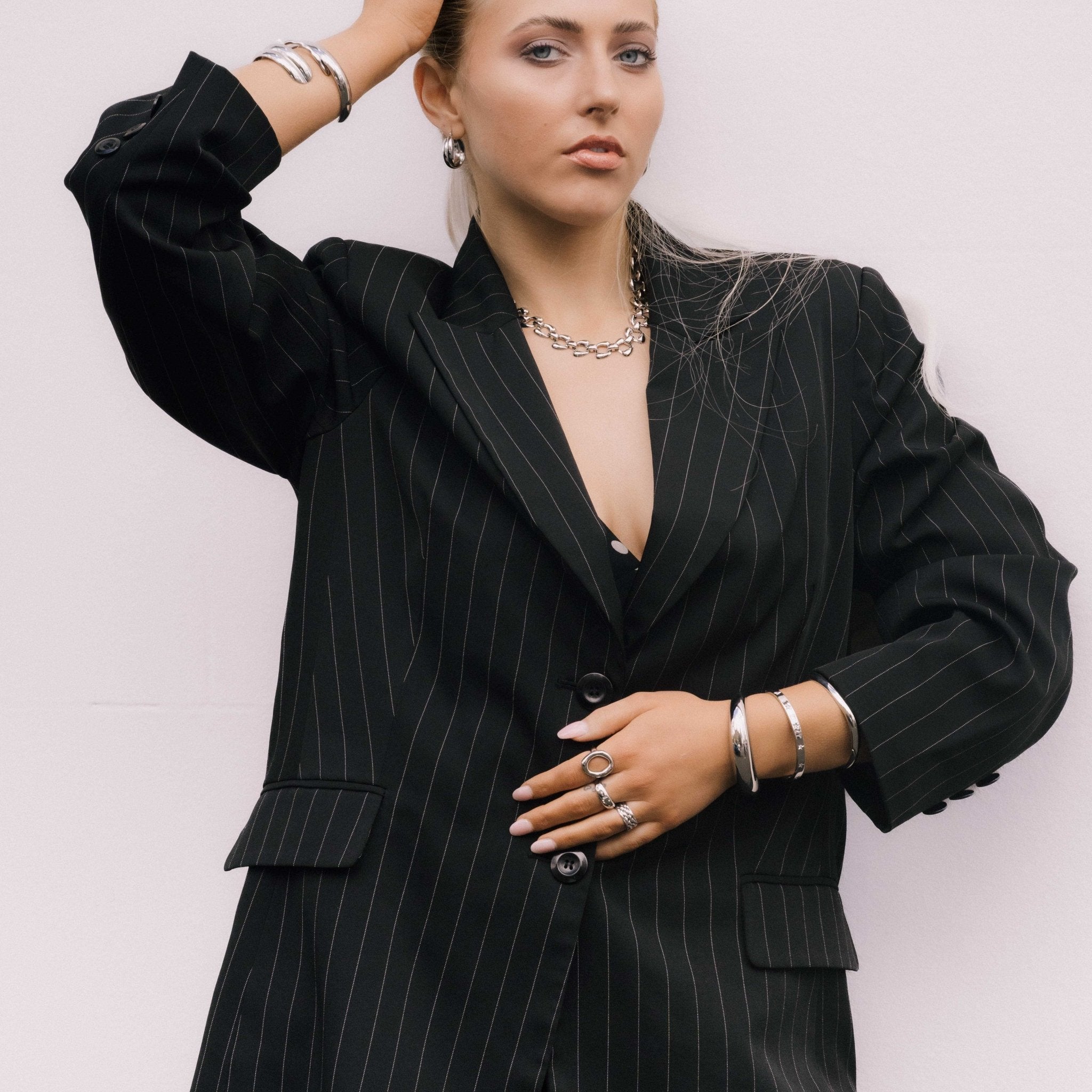 Eternity Loop Statement Ring - Camile & Stone