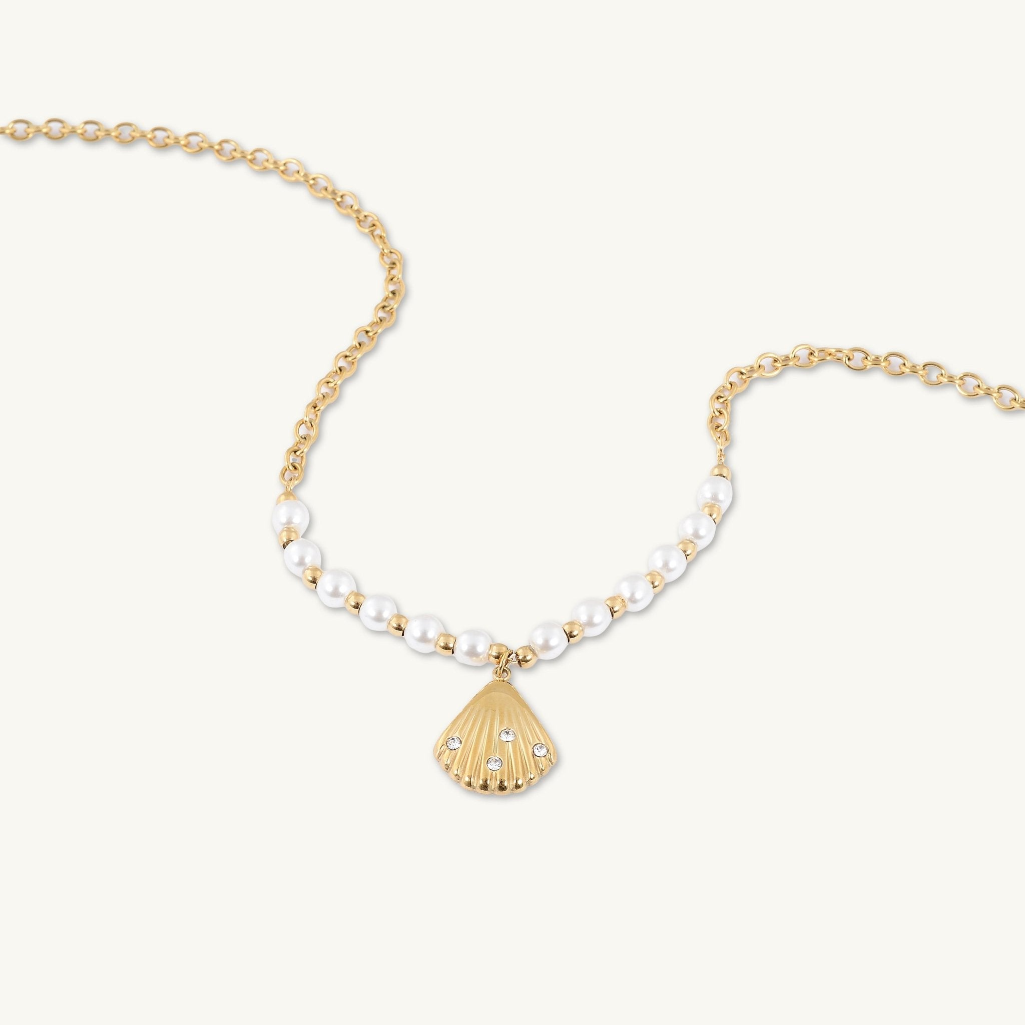 Etherial Shell Pearl Chain Necklace - Camile & Stone