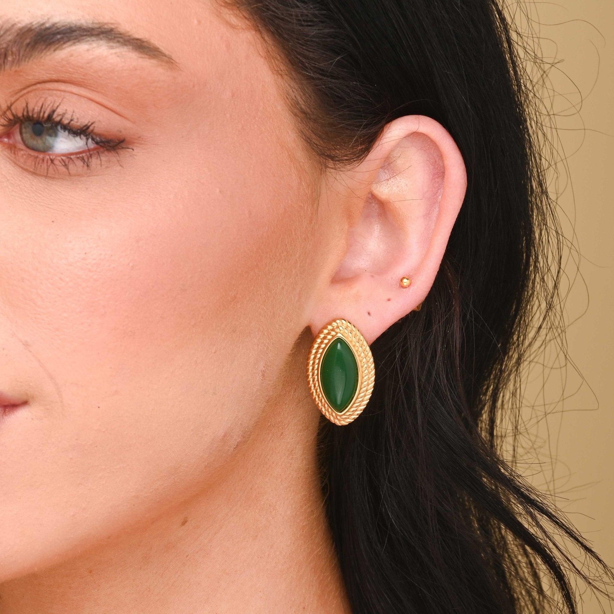 Freya Vintage Emerald Earrings - Camile & Stone