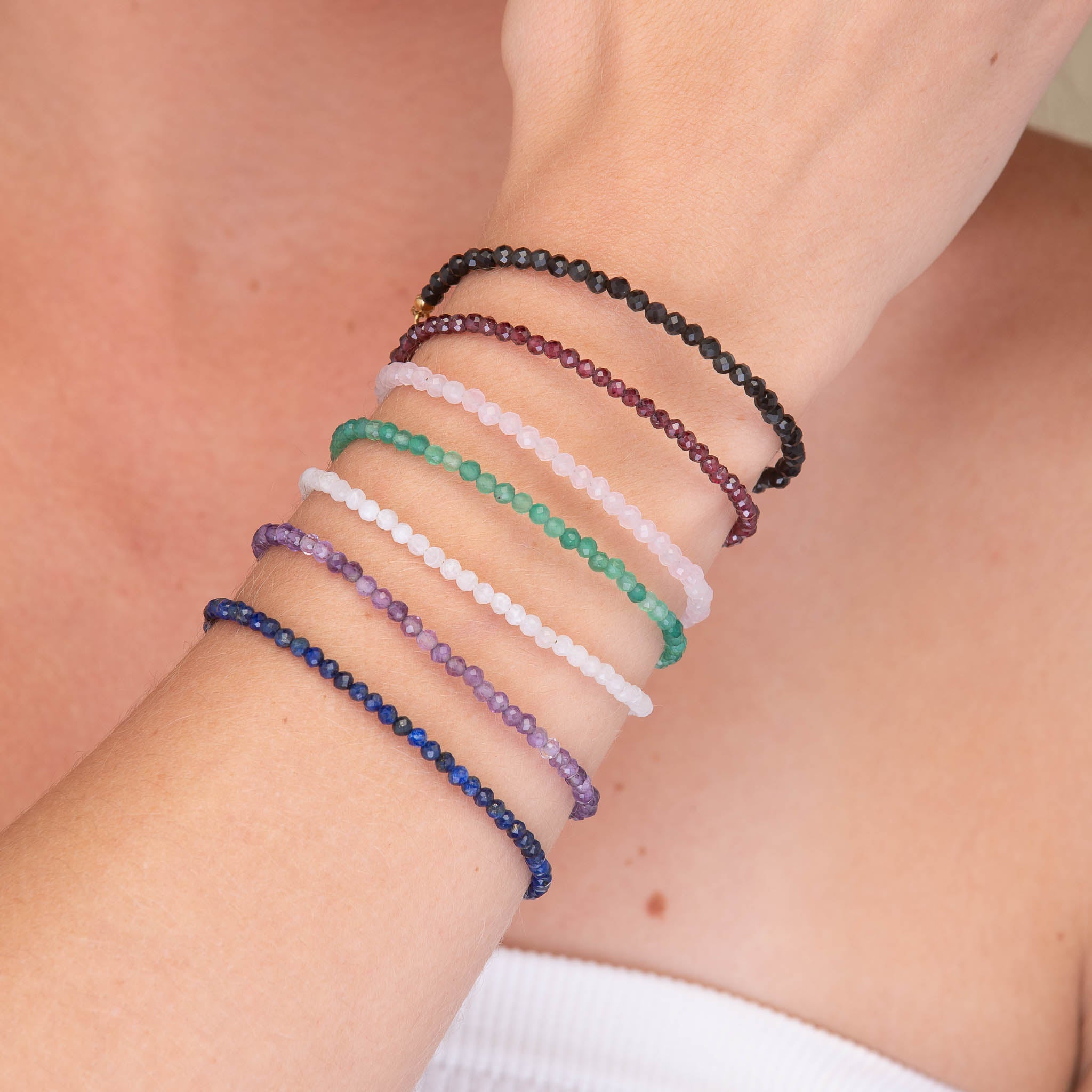 Garnet Crystal Beaded Bracelet - Camile & Stone