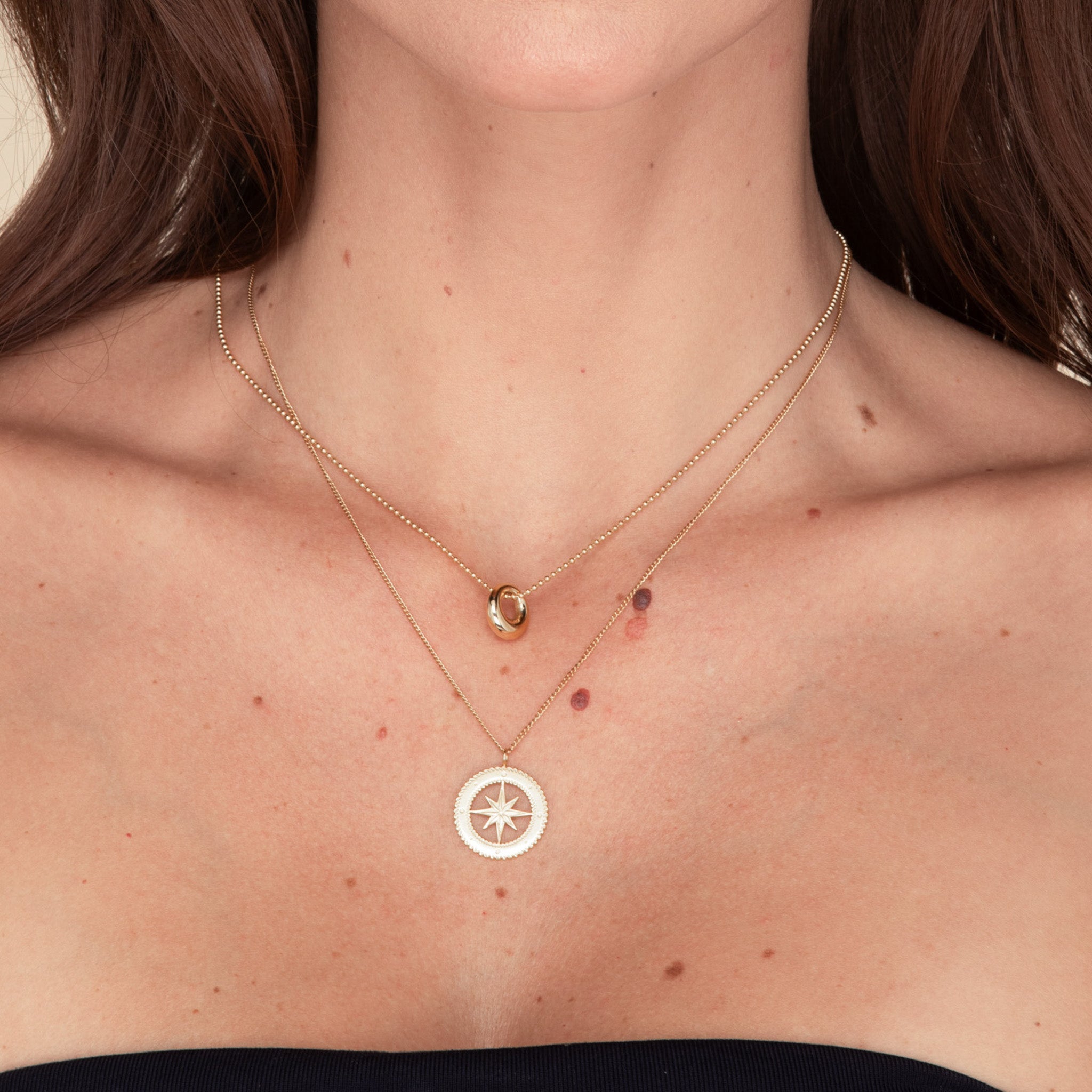Love Knot Circular Necklace - Camile & Stone