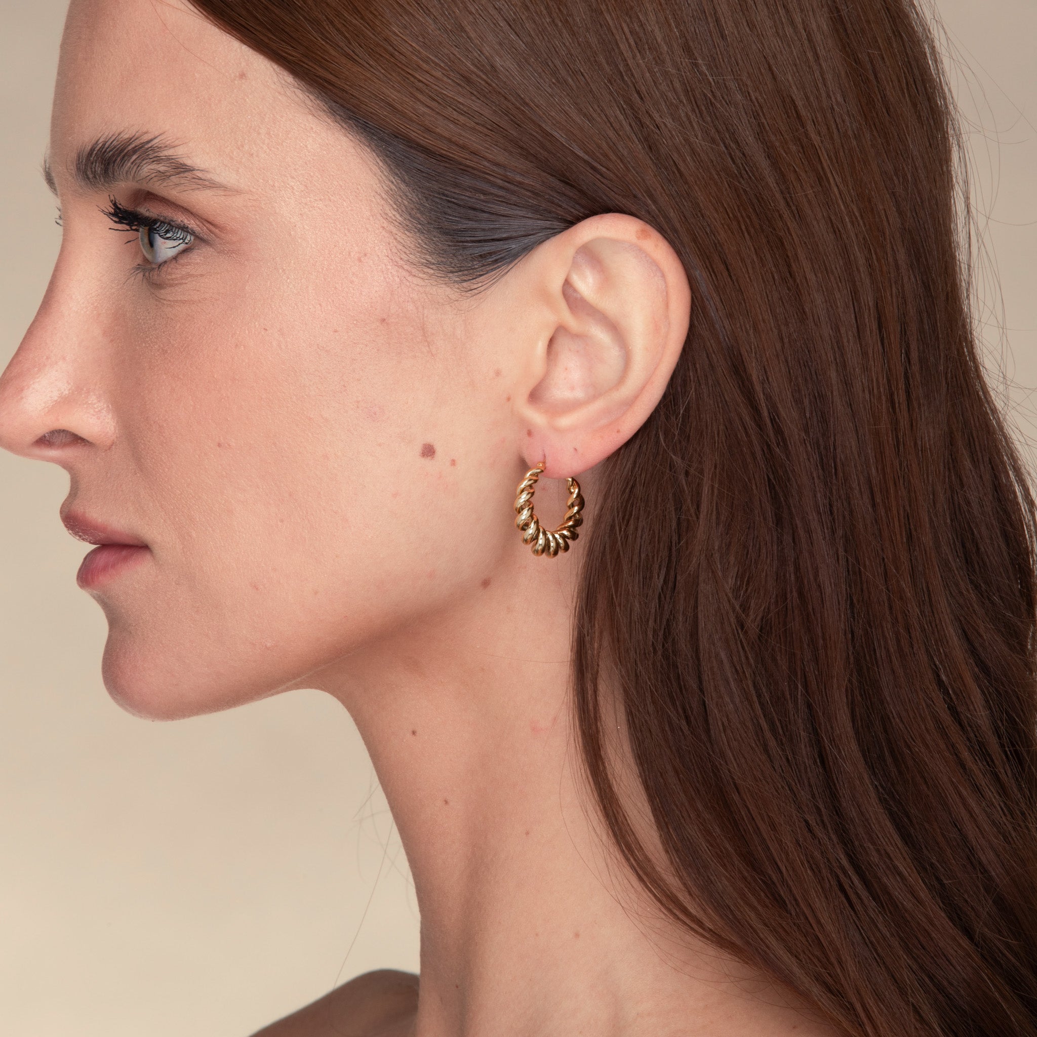 Lyanna Twist C Hoop Earrings - Camile & Stone
