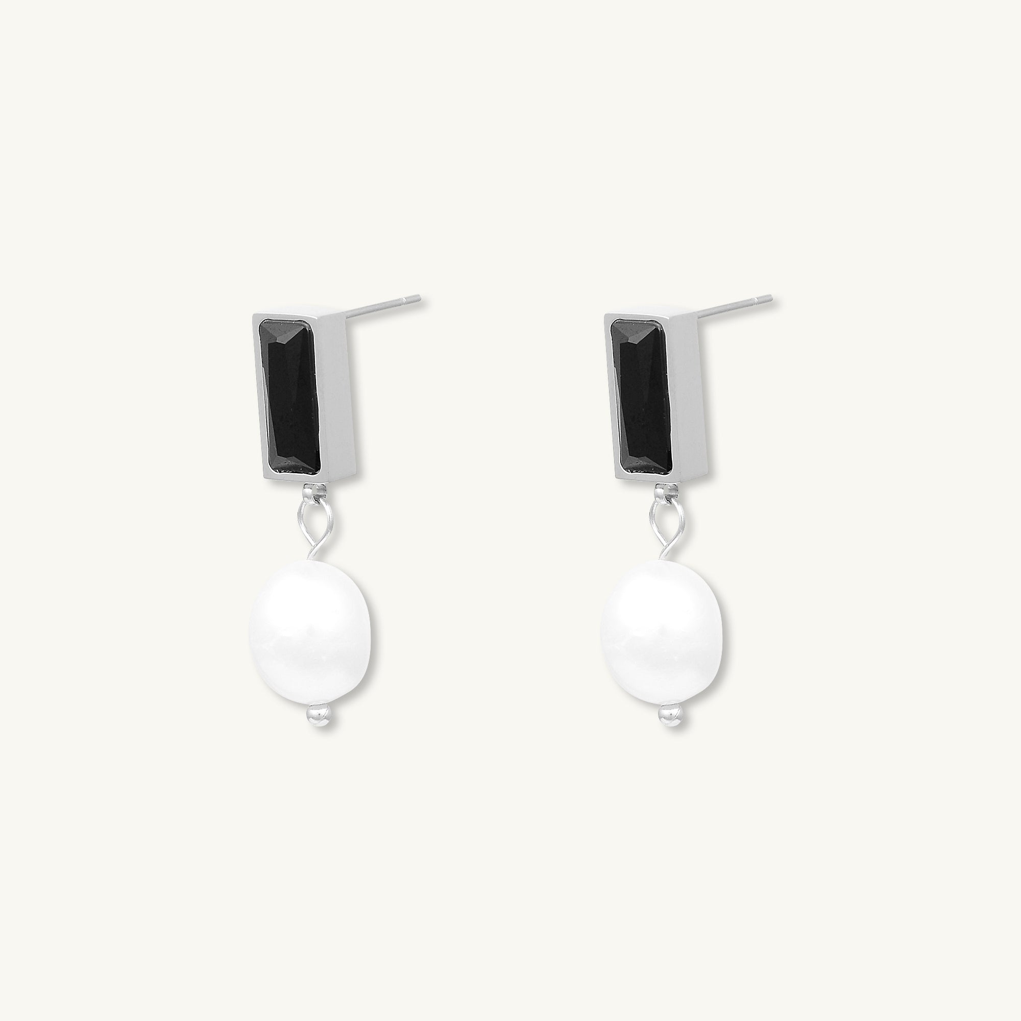 Lydia Onyx Pearl Earrings - Camile & Stone