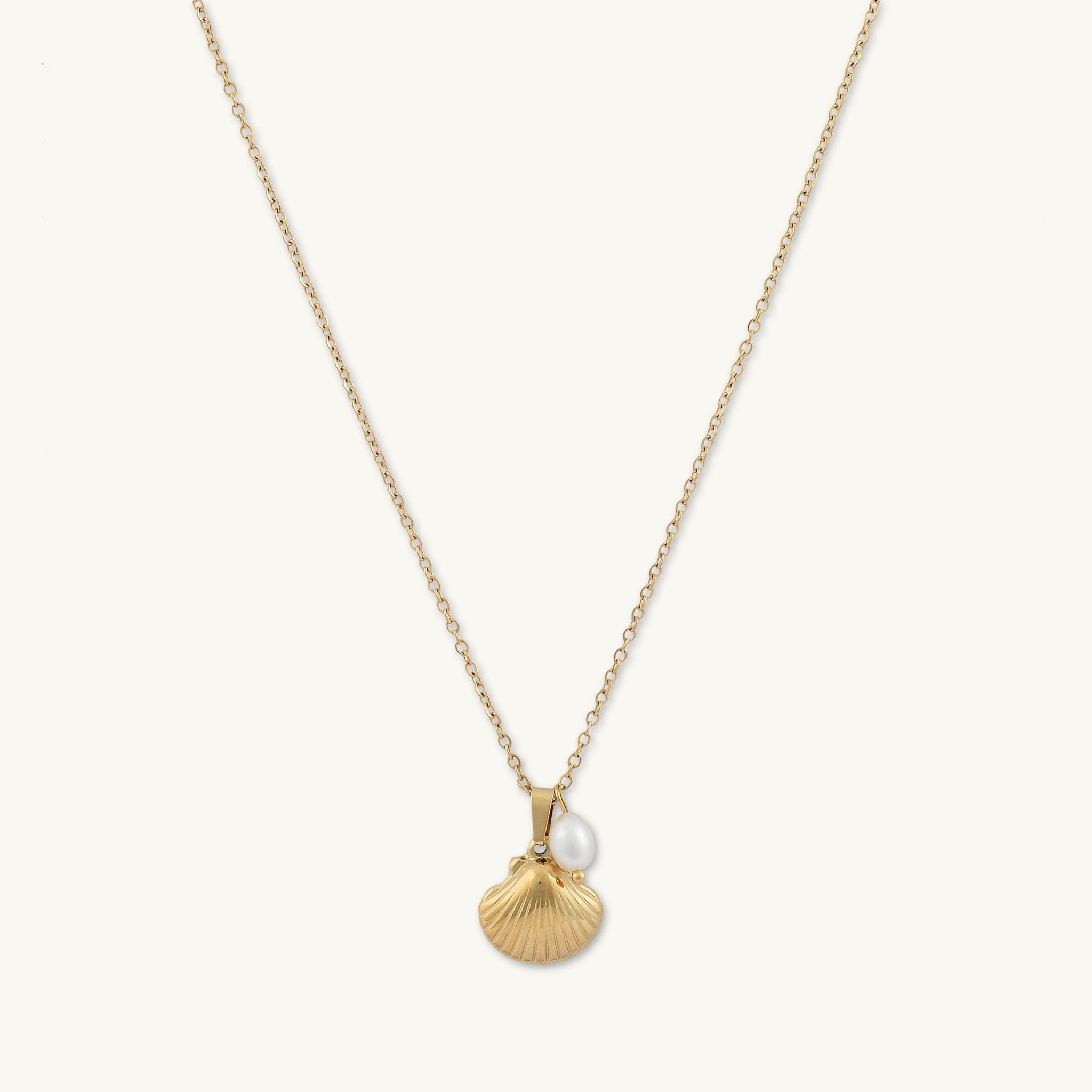 Mira Shell Pearl Necklace - Camile & Stone