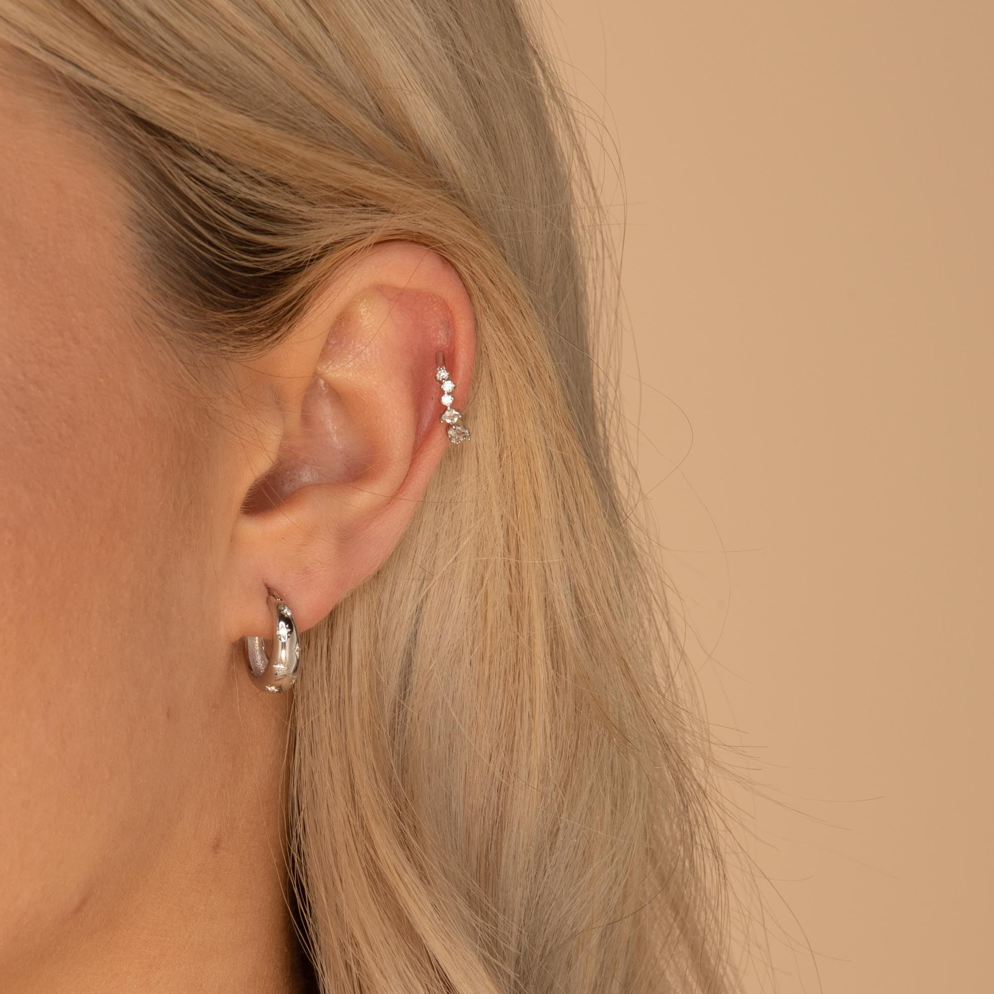 Multi Sapphire Ear Cuff - Camile & Stone