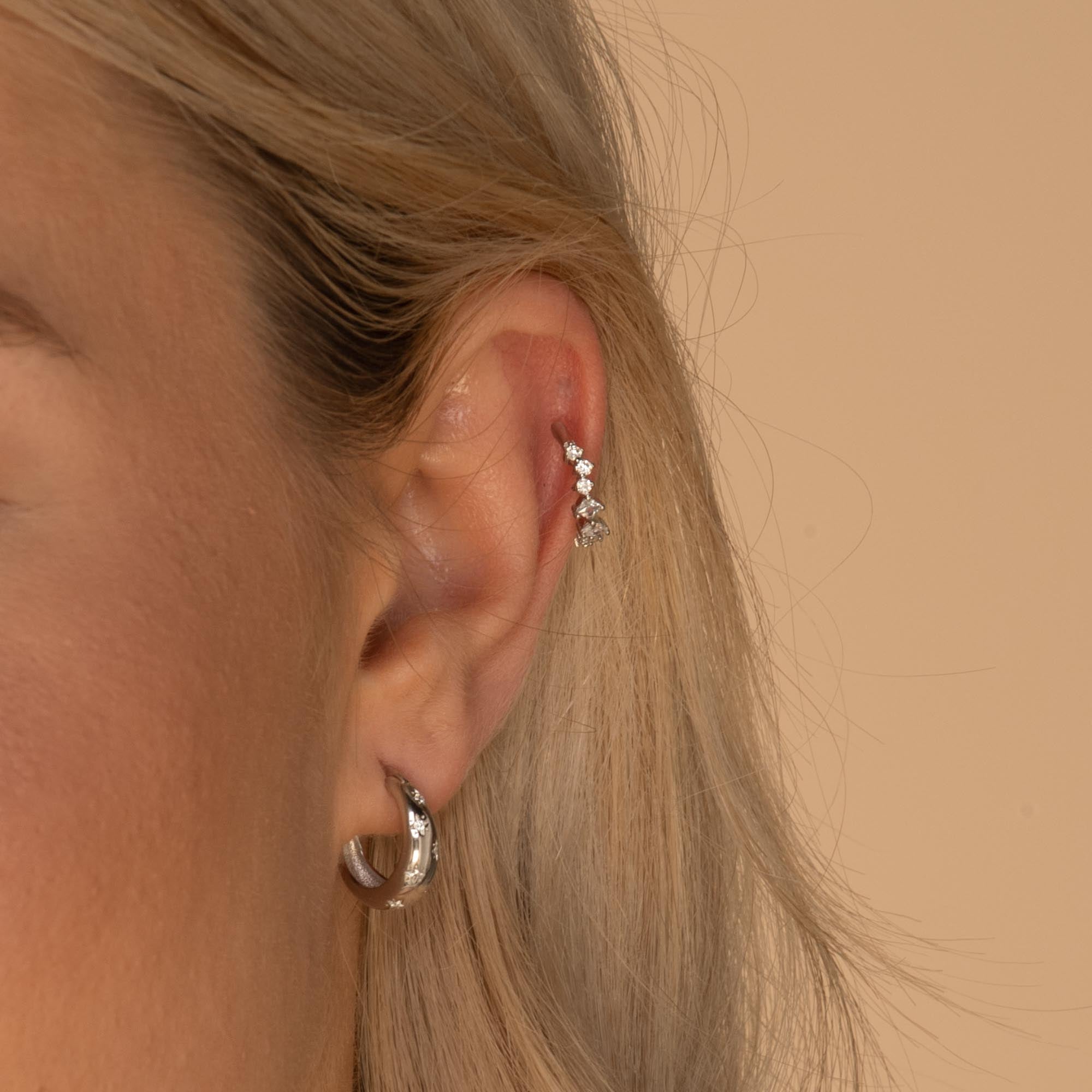 Multi Sapphire Ear Cuff - Camile & Stone