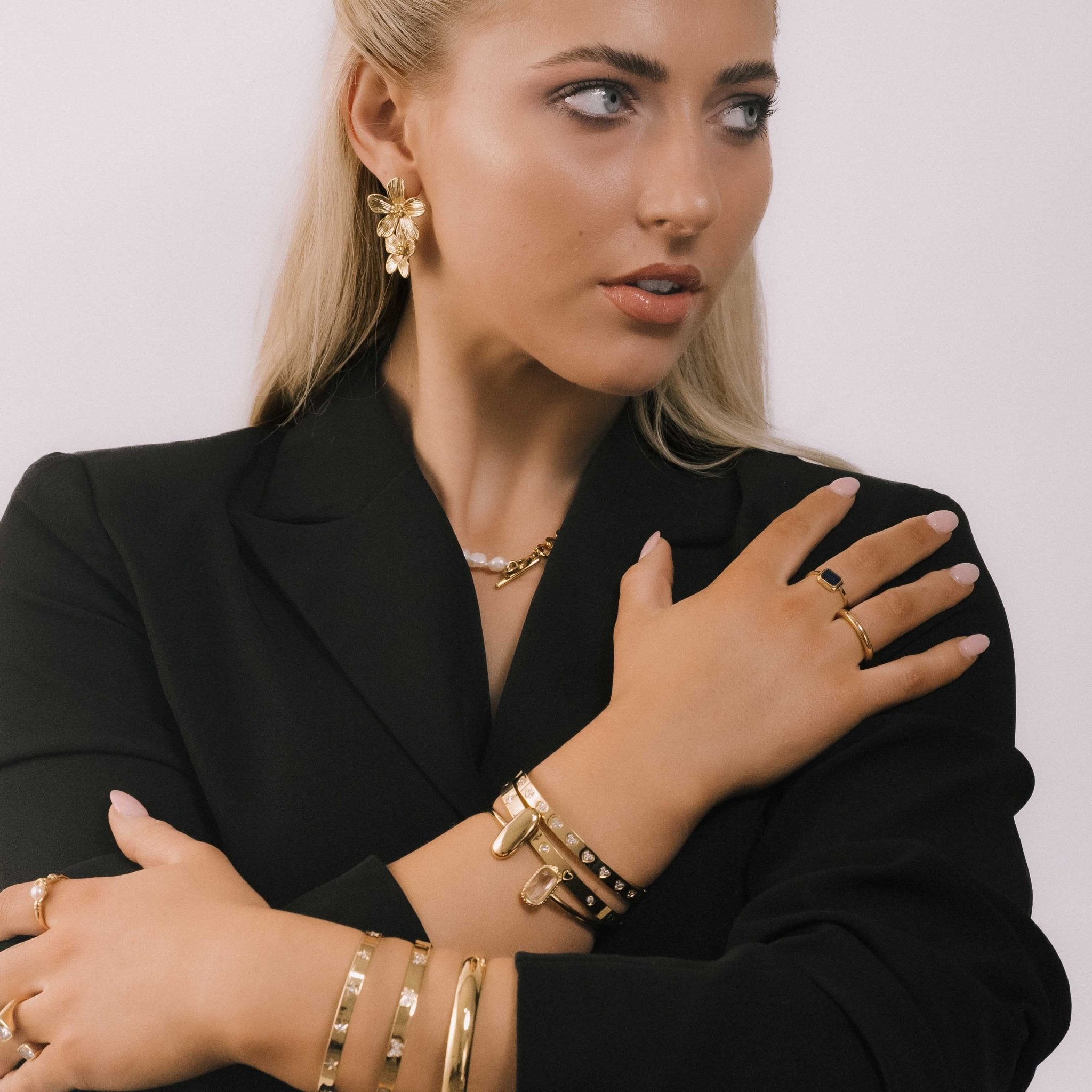 Noir Baguette Black Zirconia Ring - Camile & Stone