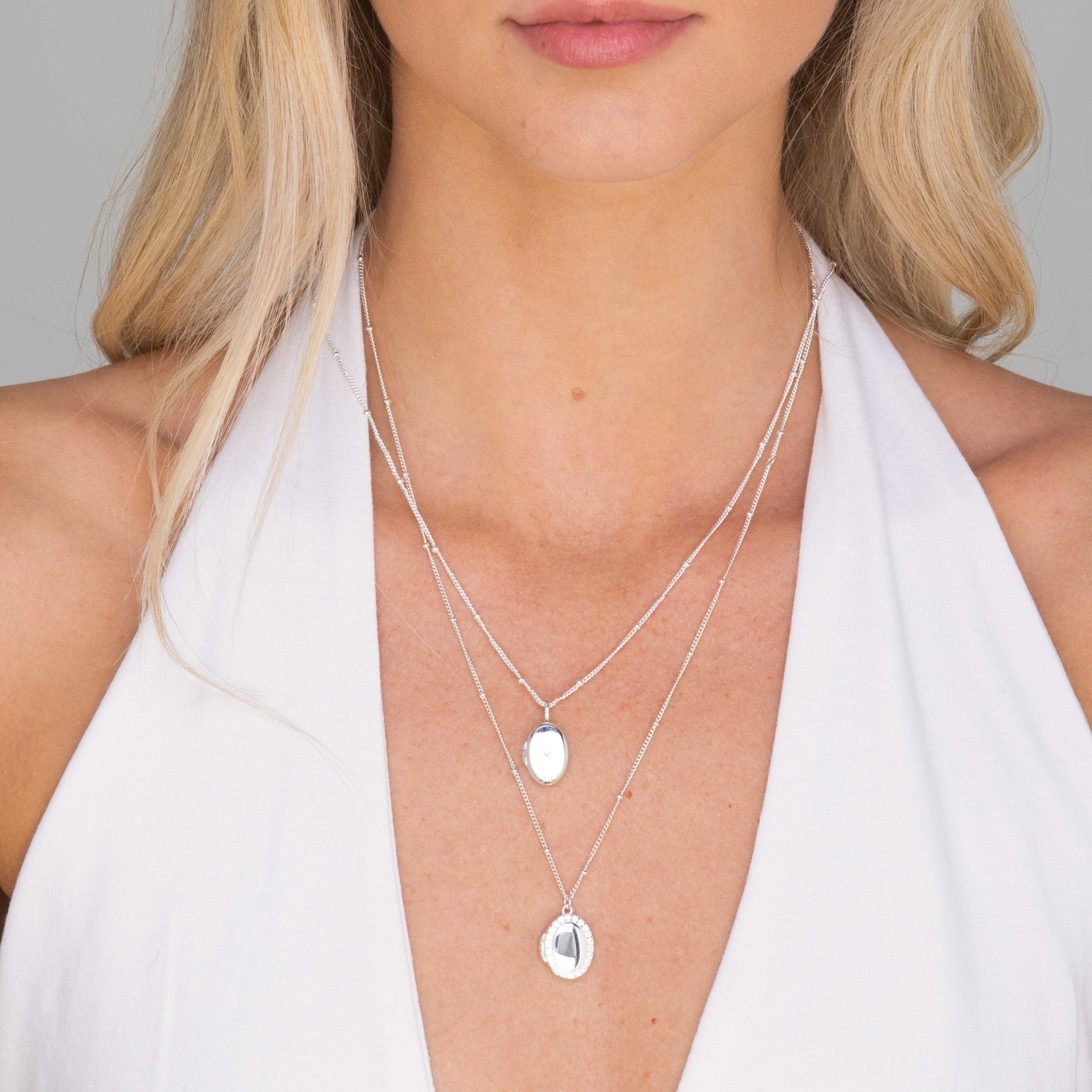North Star Oval Photo Locket Necklace - Camile & Stone