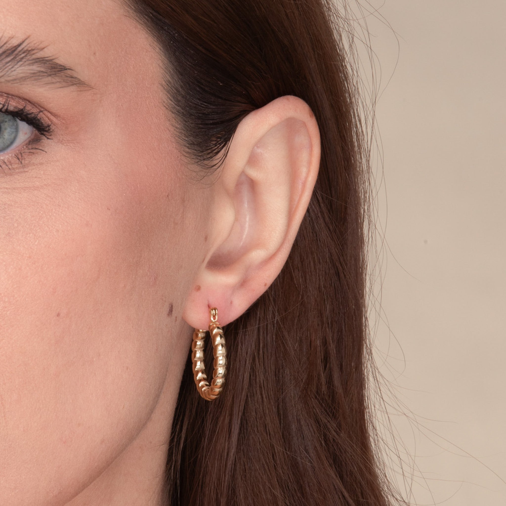 Nova Twist Hoop Earrings - Camile & Stone