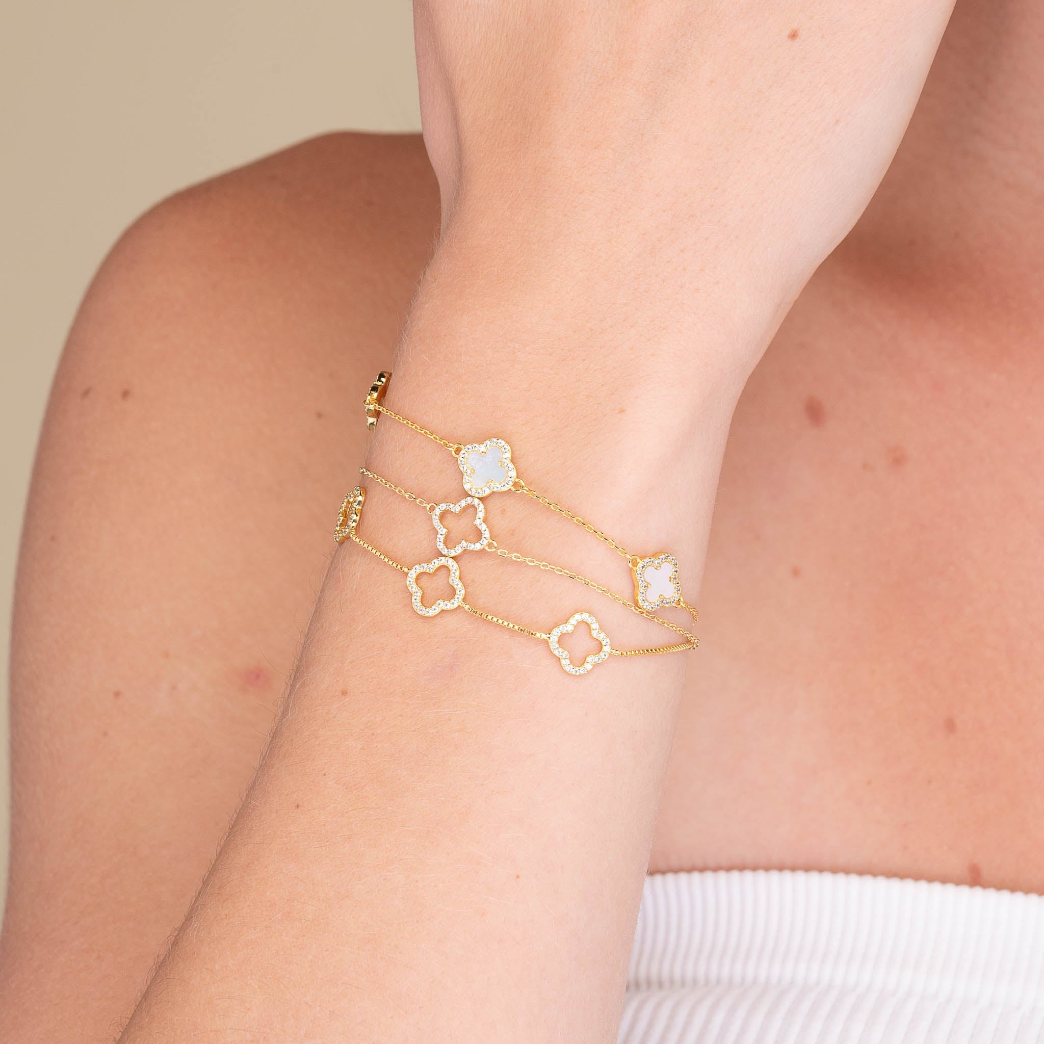 Open Clover Sapphire Bracelet - Camile & Stone