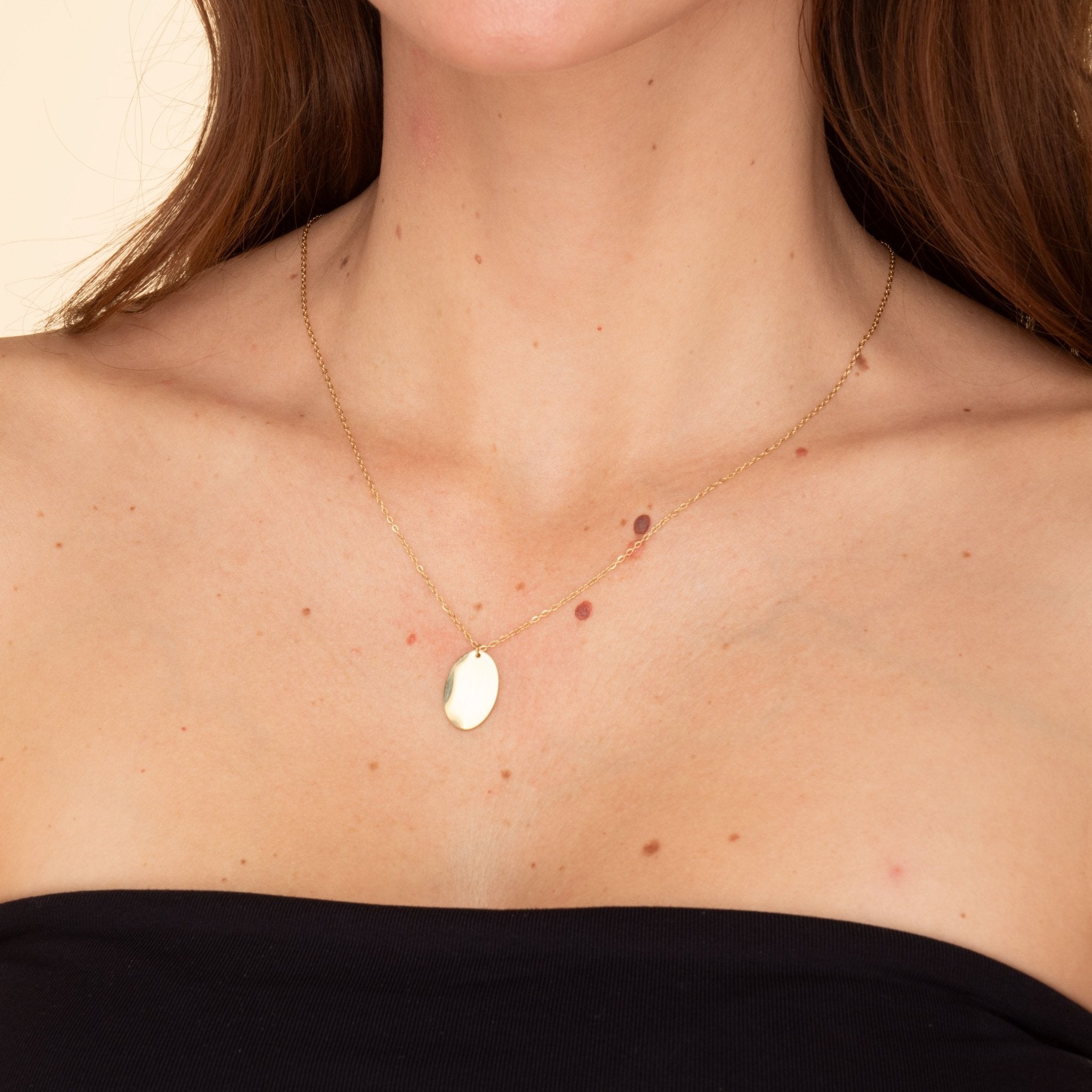 Oval Engraved Personalised Necklace - Camile & Stone