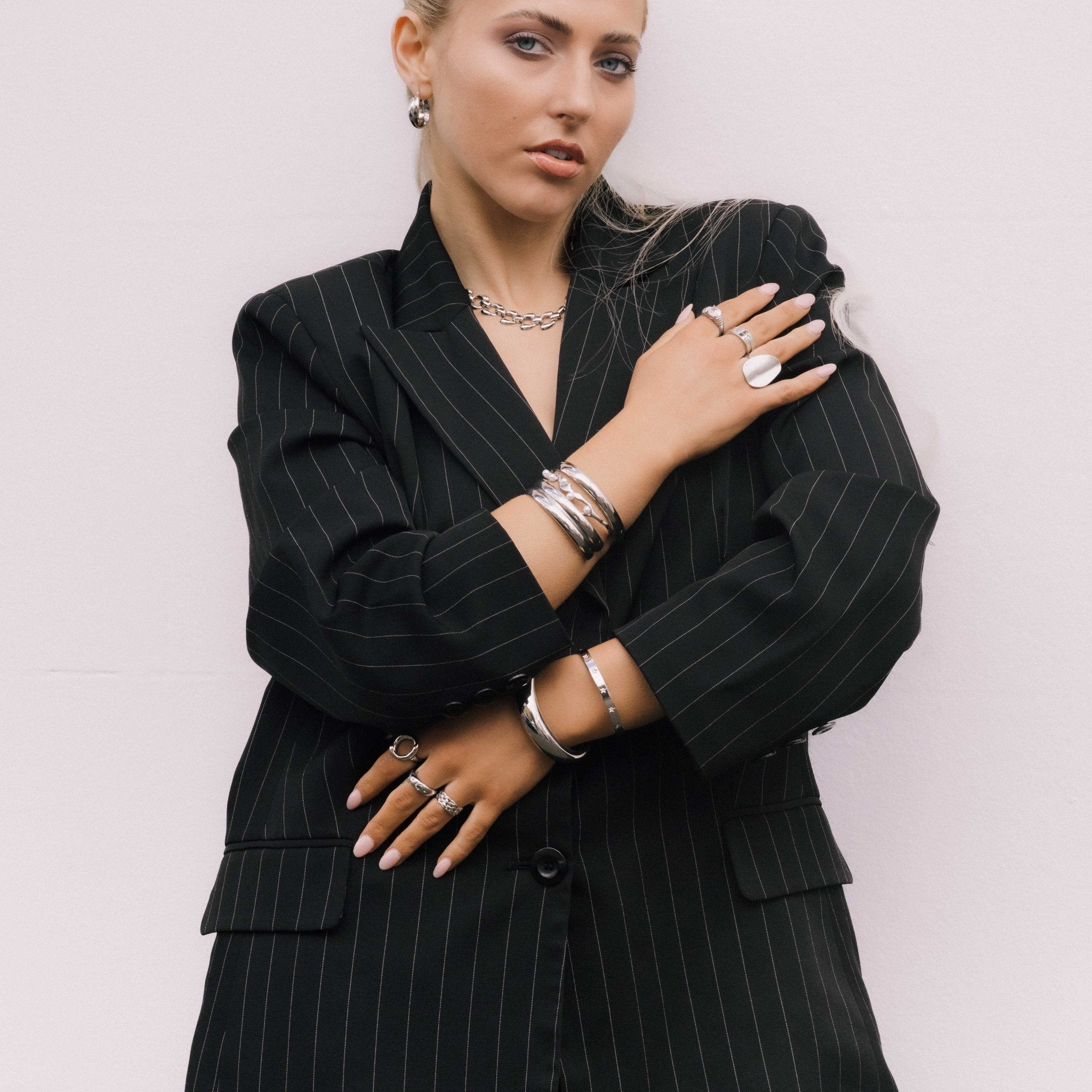 Skyler Oval Vintage Statement Ring - Camile & Stone