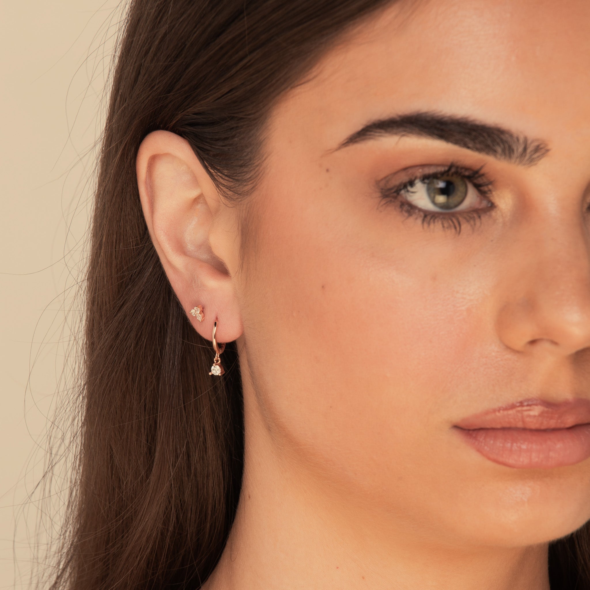 Solitaire Hoop Huggie Earrings - Camile & Stone