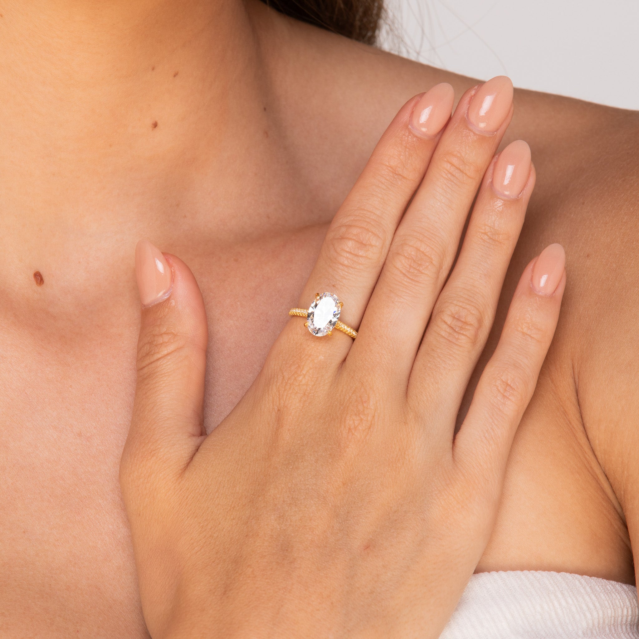 The Eloise Oval Sapphire Engagement Ring - Camile & Stone