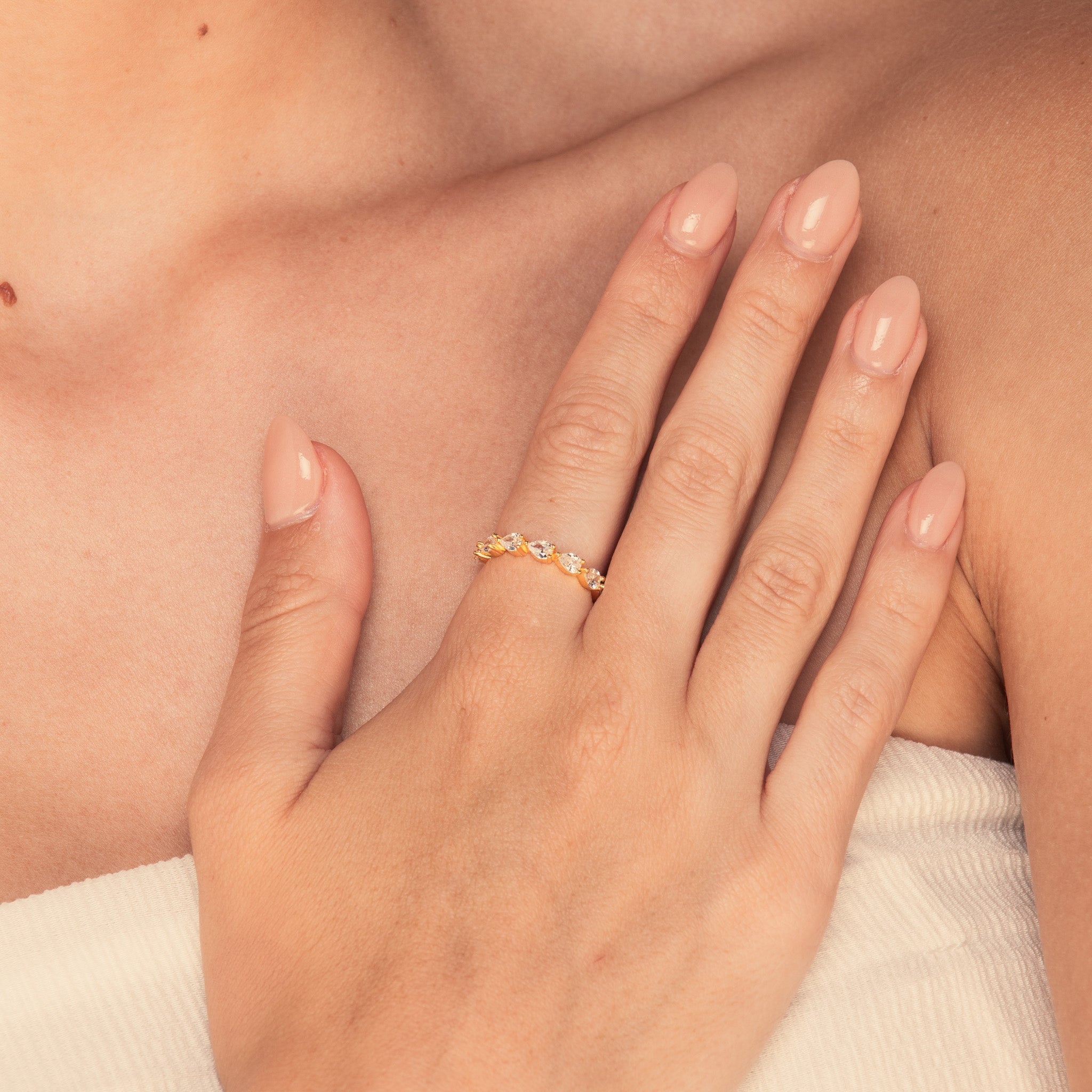 The Nora Pear Sapphire Engagement Ring - Camile & Stone