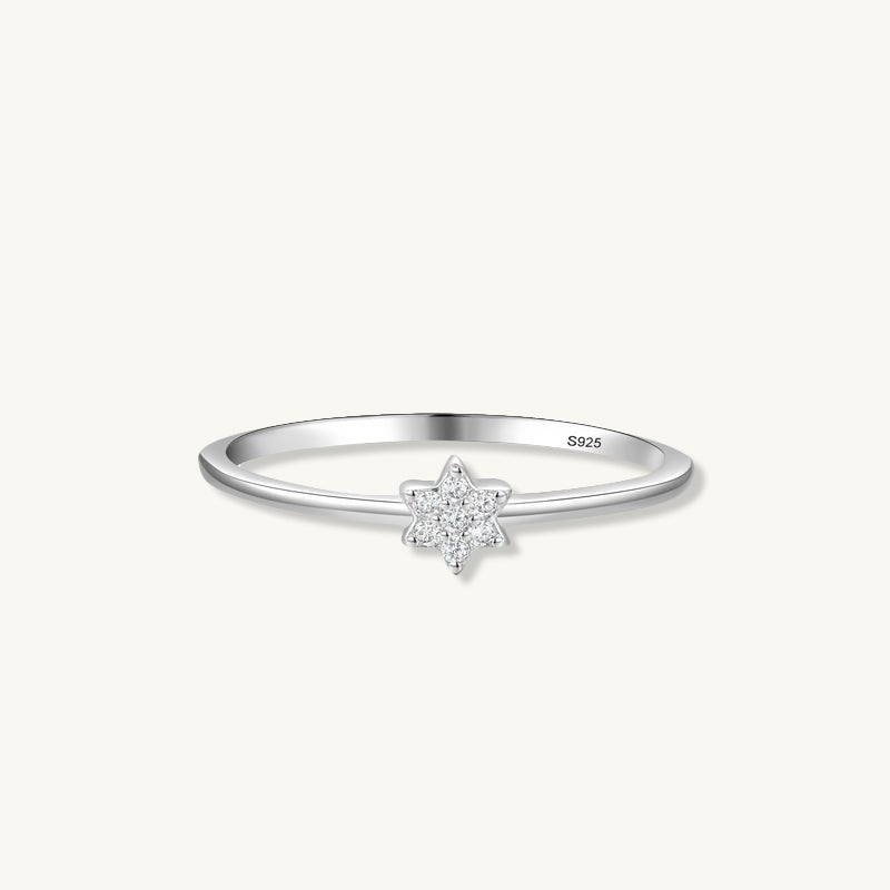 The Snowflake Sapphire Ring - Camile & Stone