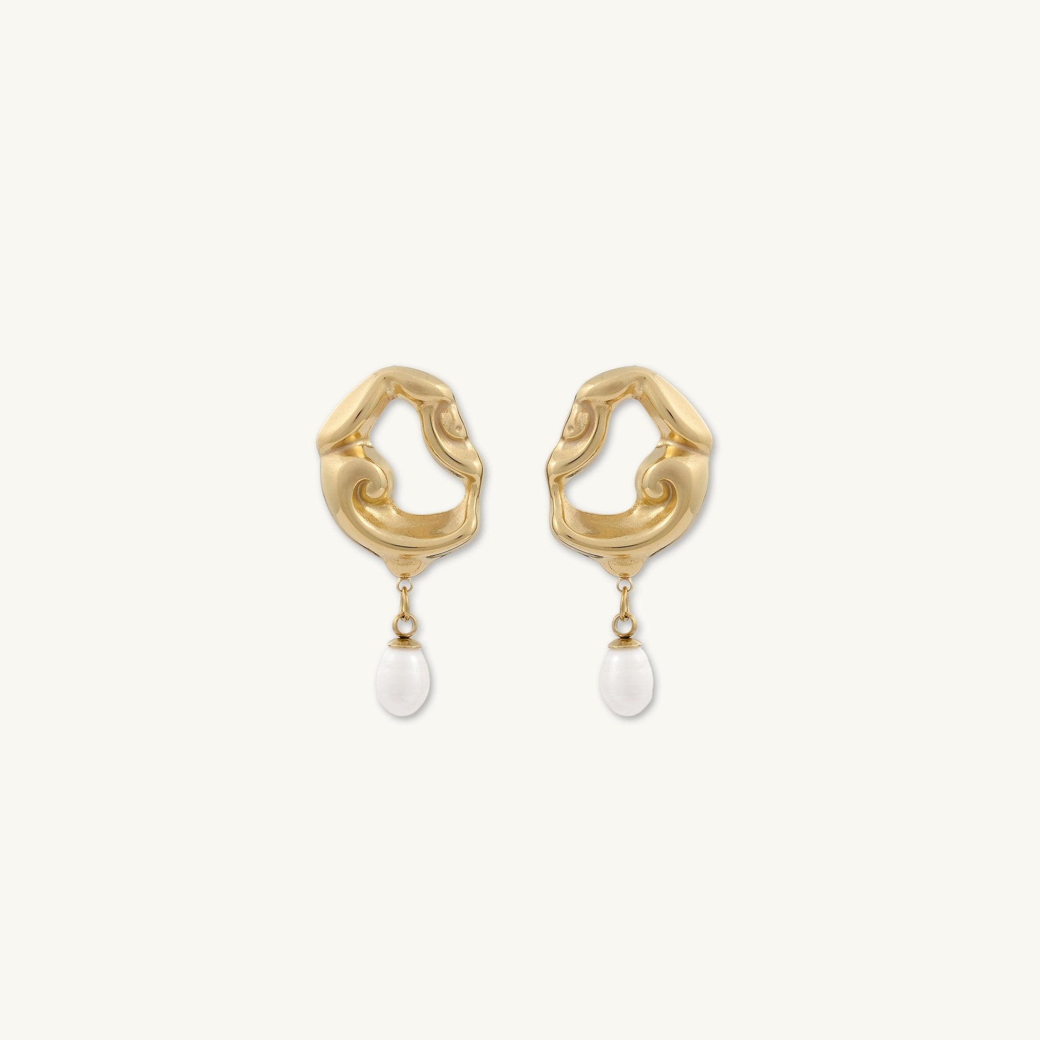 Willow Molten Pearl Stud Earrings - Camile & Stone