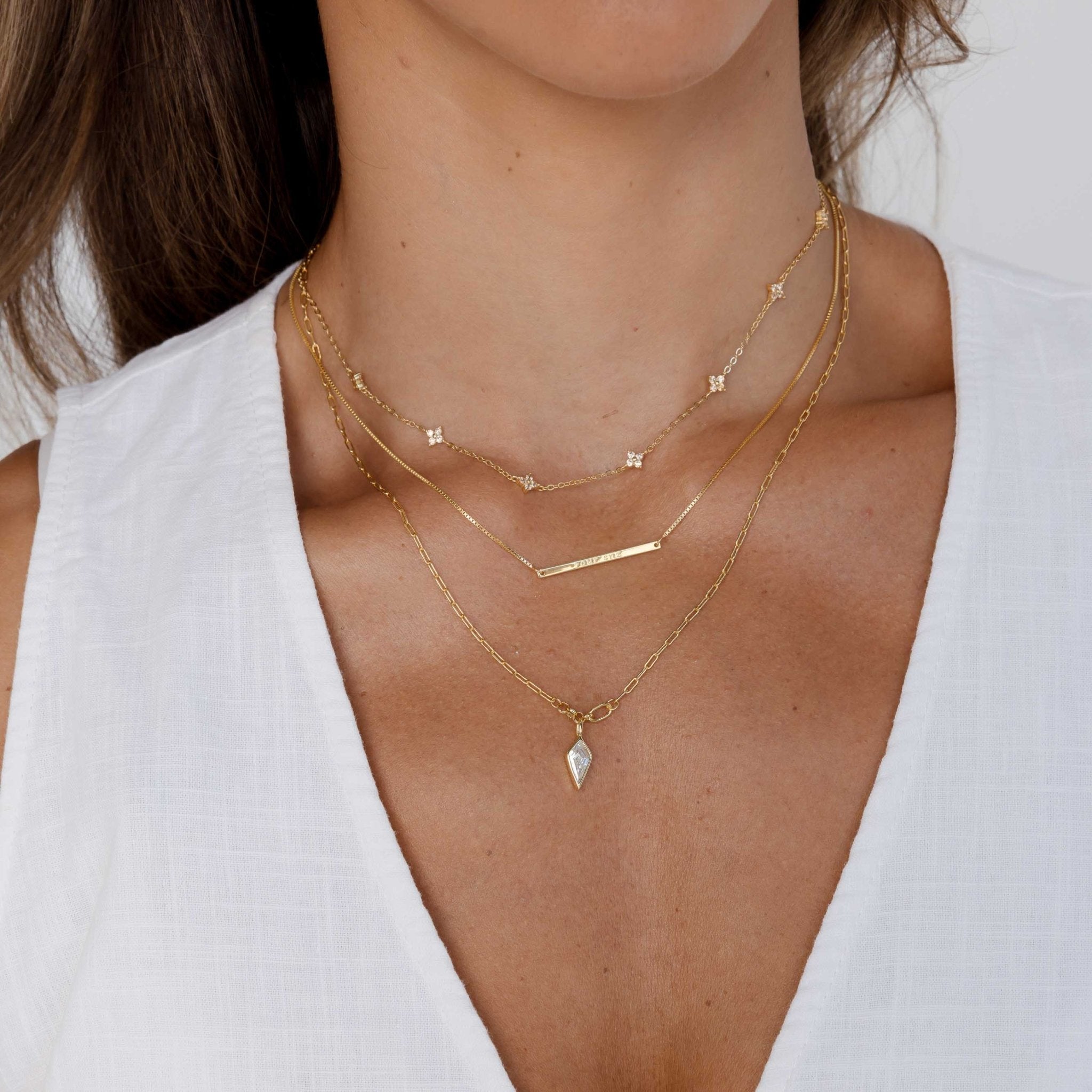 YOUR SZN Bar Necklace - Camile & Stone