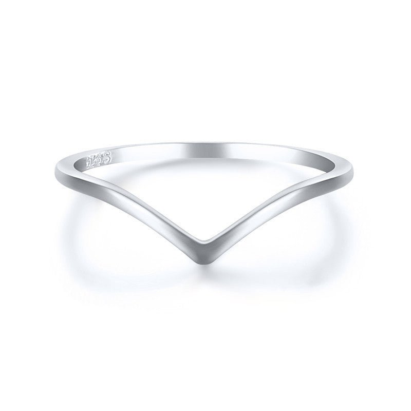 Basic V Band Ring - Camile & Stone