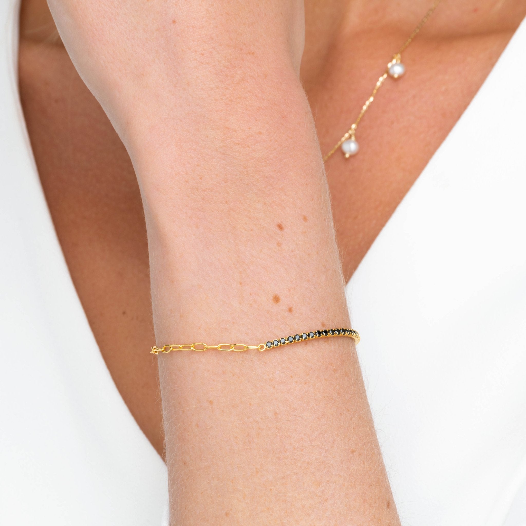 Black Tennis Link Chain Bracelet - Camile & Stone