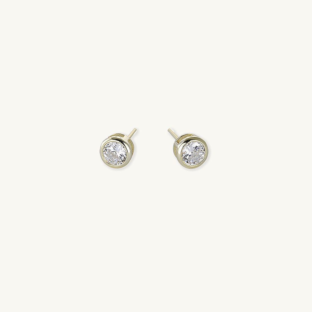 Circle Cubic Zirconia Studs - Camile & Stone