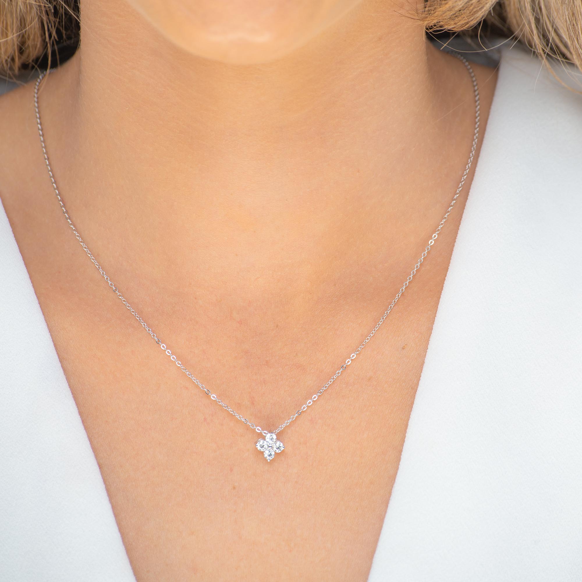 Clover Solitaire Moissanite Necklace 1 Carat - Camile & Stone