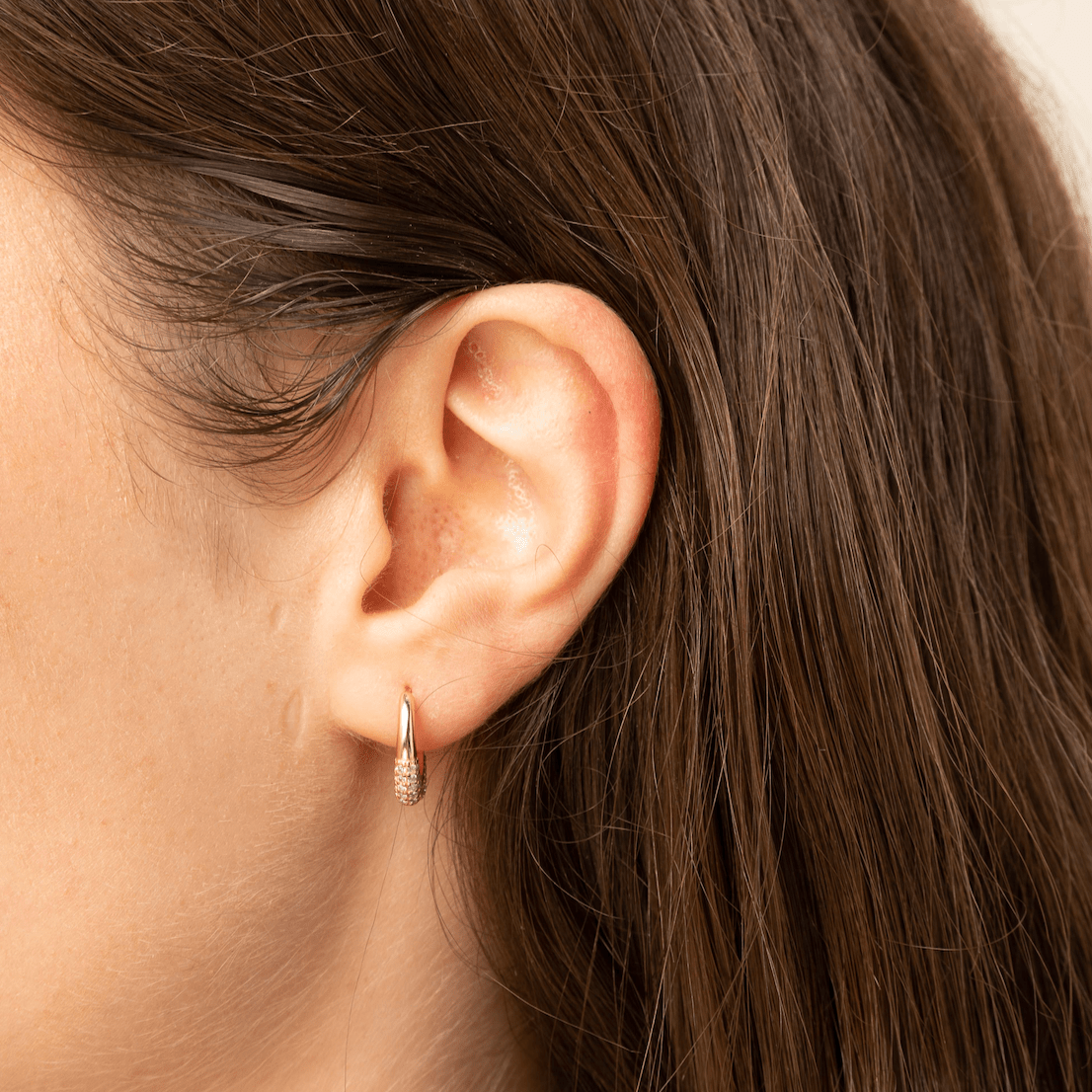 Half Sapphire Huggie Earrings - Camile & Stone