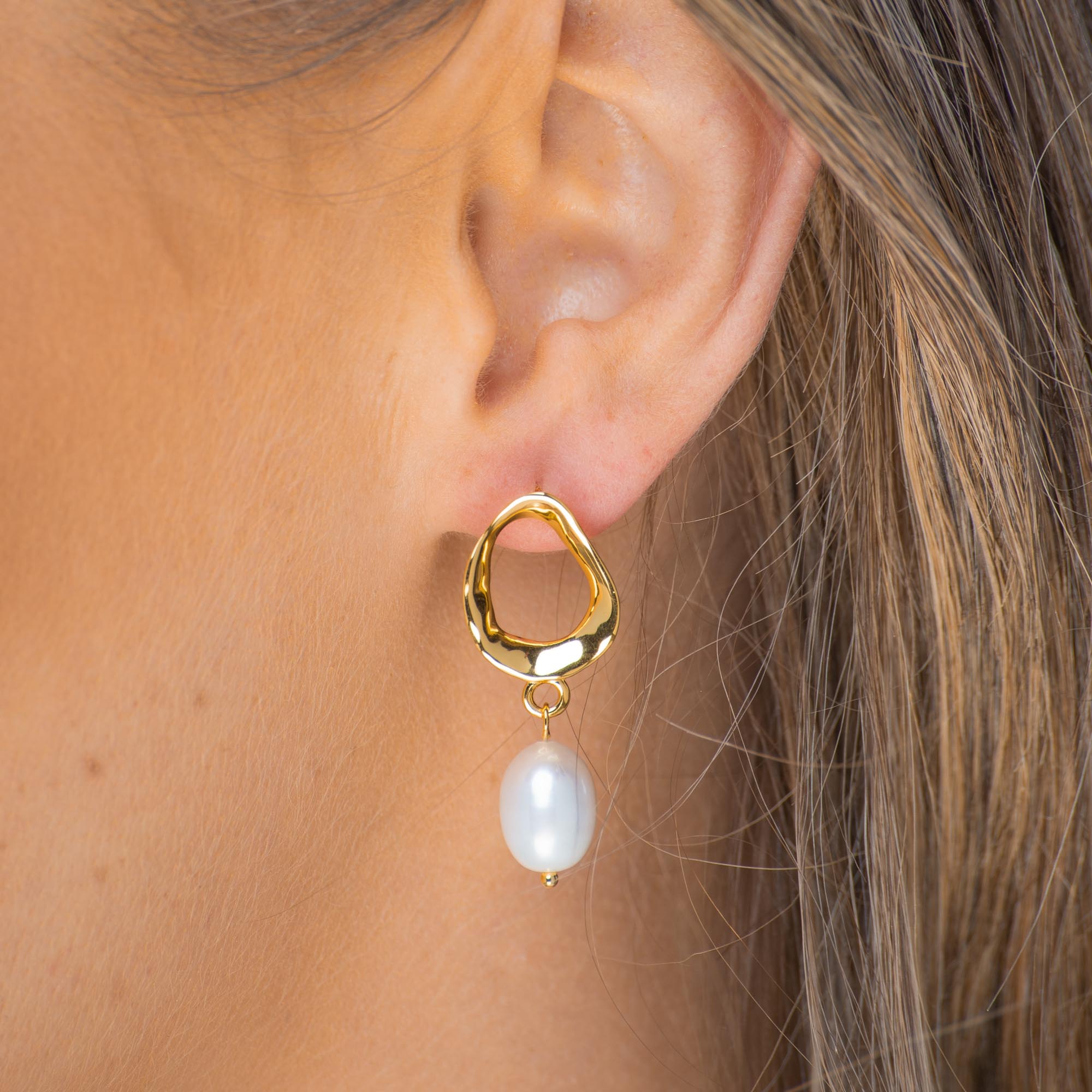 Organic Pearl Drop Earrings - Camile & Stone