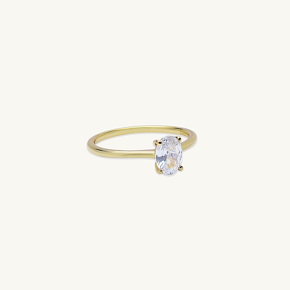 Oval Sapphire Band Ring - Camile & Stone