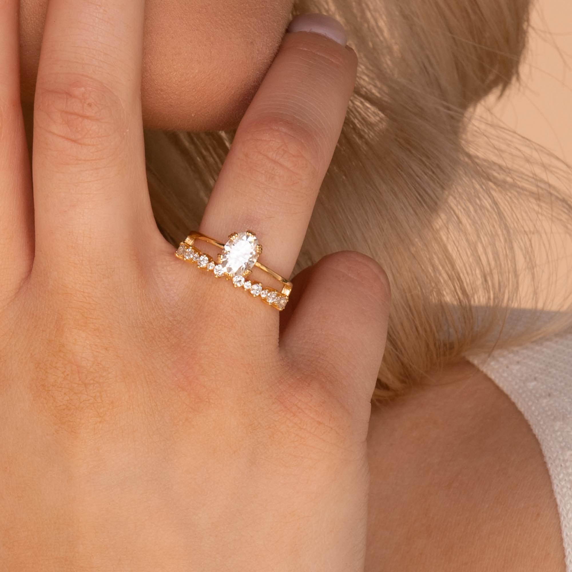 1.5 ct The Willow Moissanite Diamond Engagement Ring - Camile & Stone