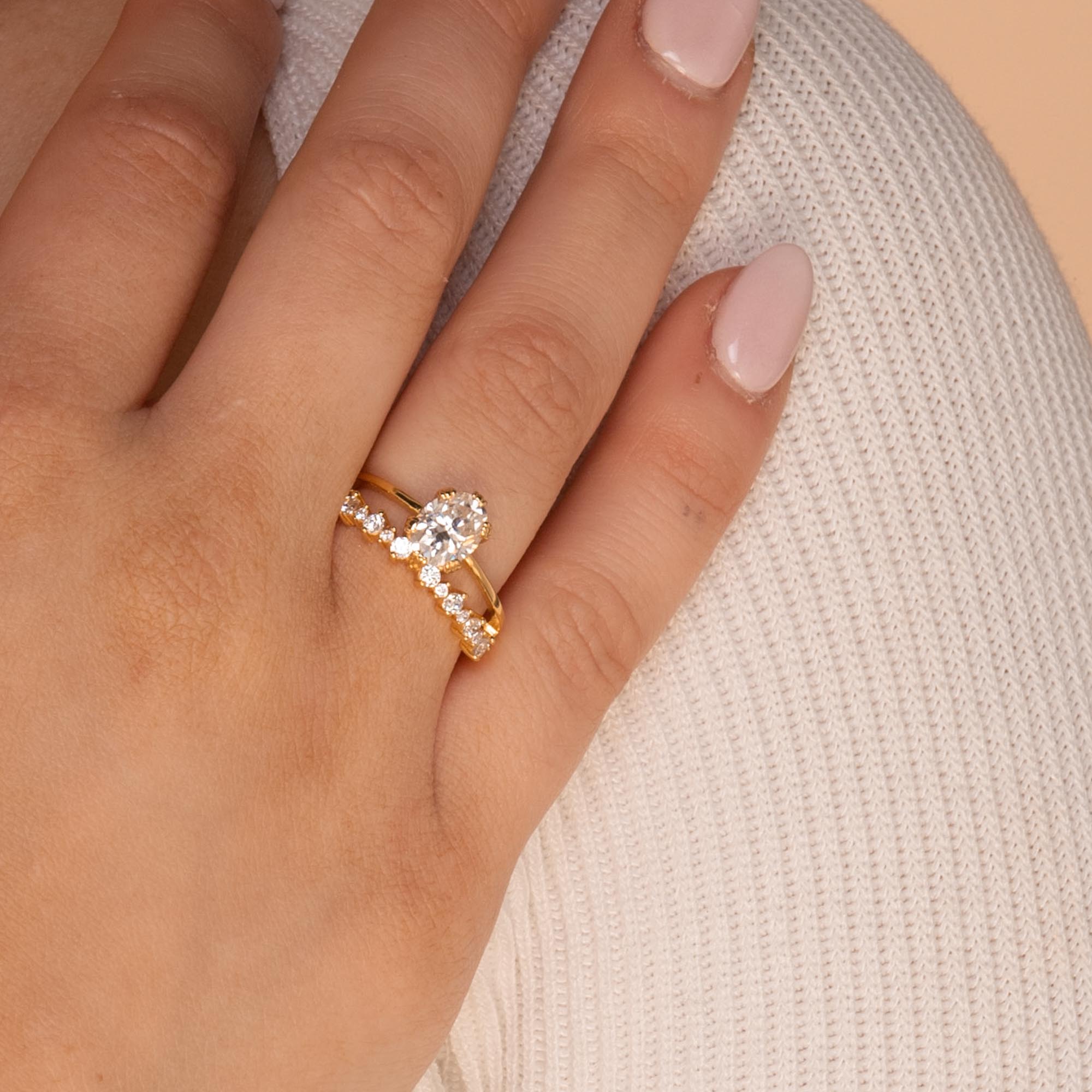 1.5 ct The Willow Moissanite Diamond Engagement Ring - Camile & Stone