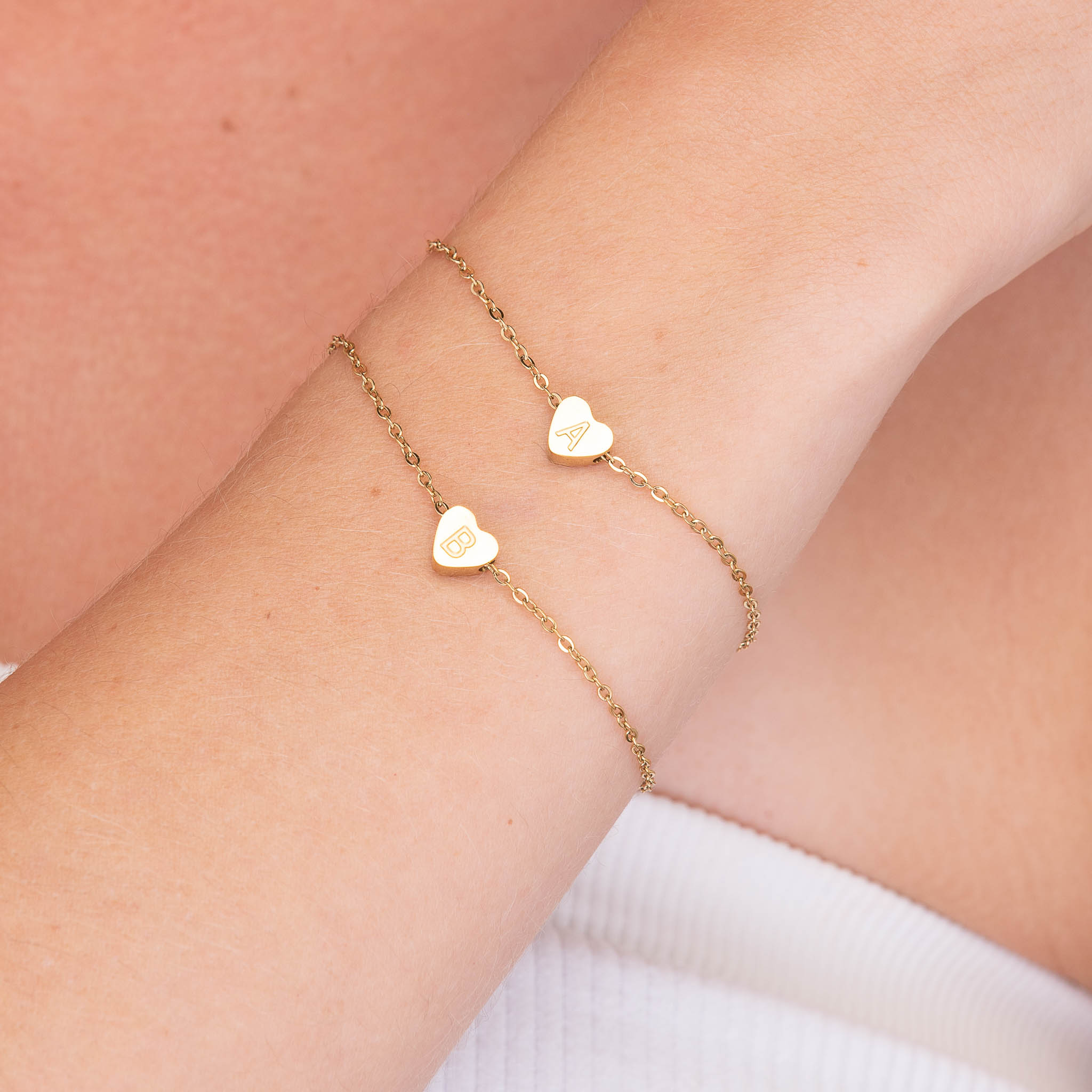 The Heart Pendant Initial Letter Bracelet