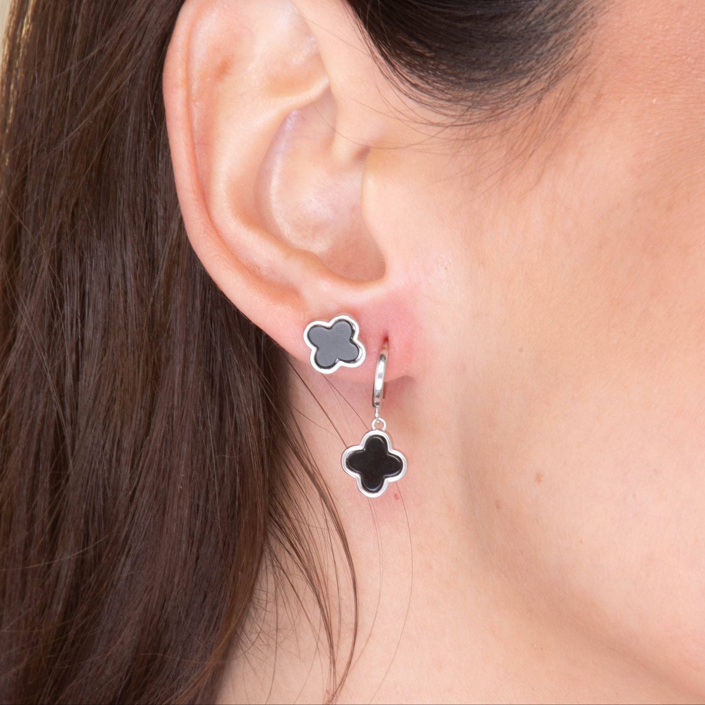 Clover Onyx Huggie Earrings