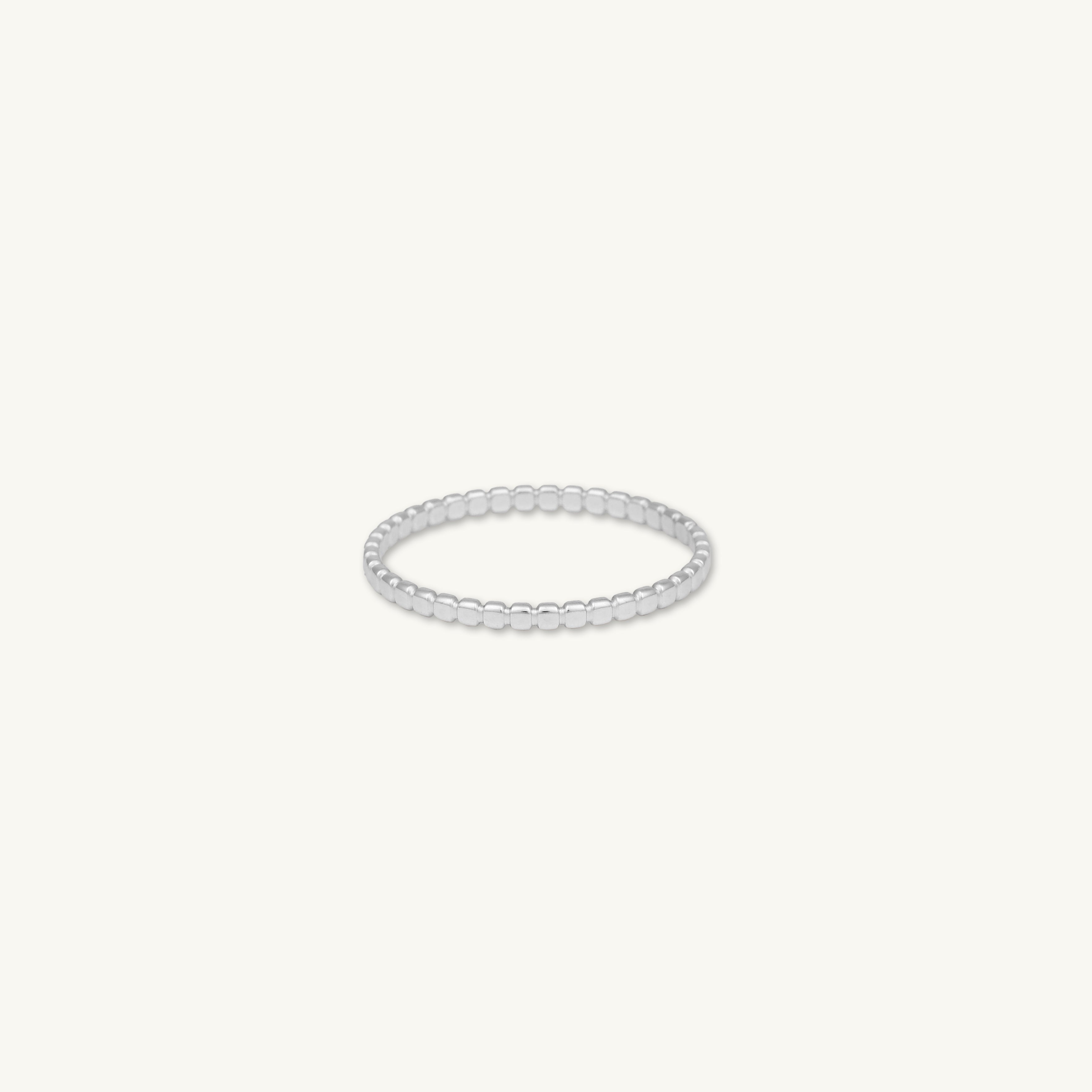 Thin Ridge Stacker Ring