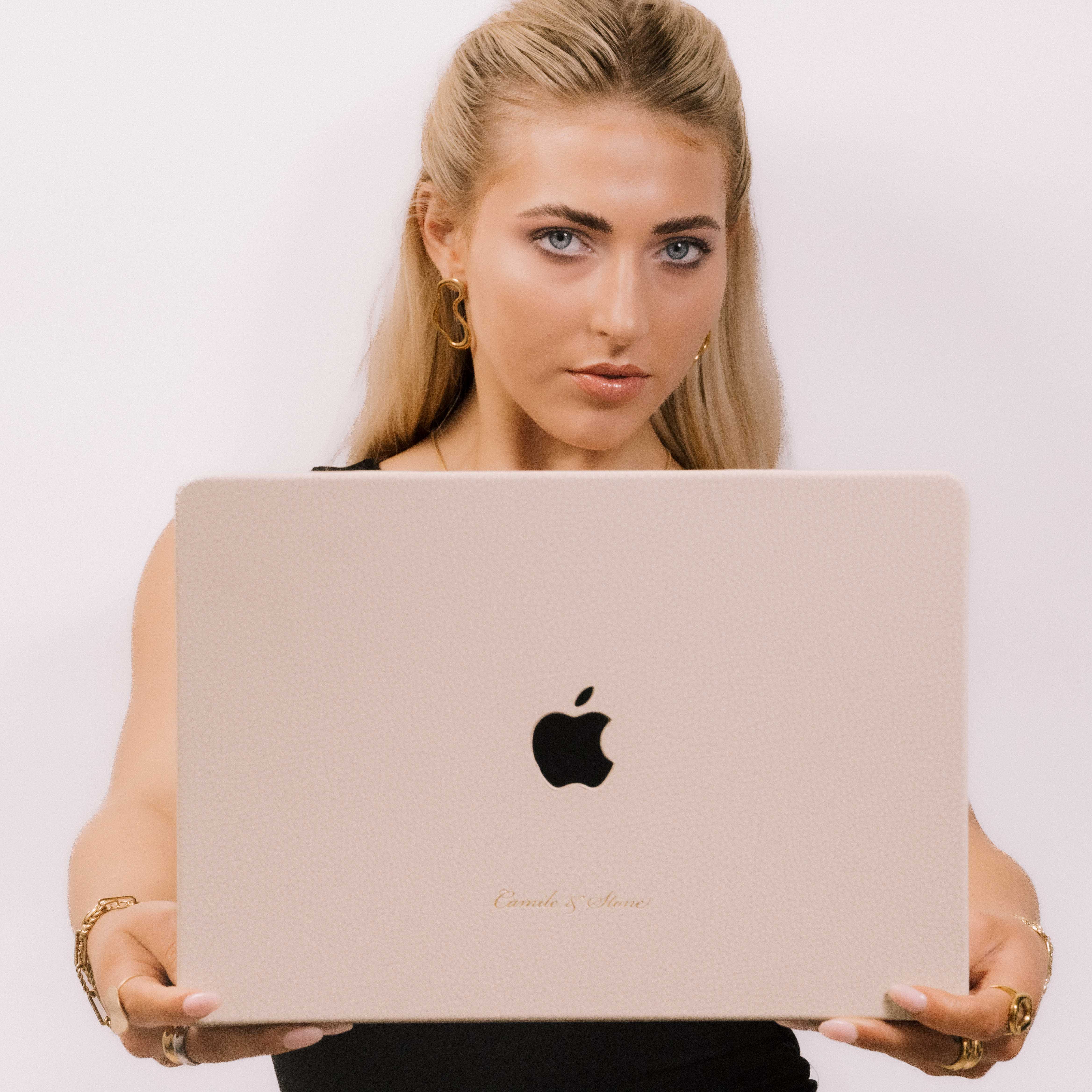Beige Pebble Laptop Case [PRE-ORDER]