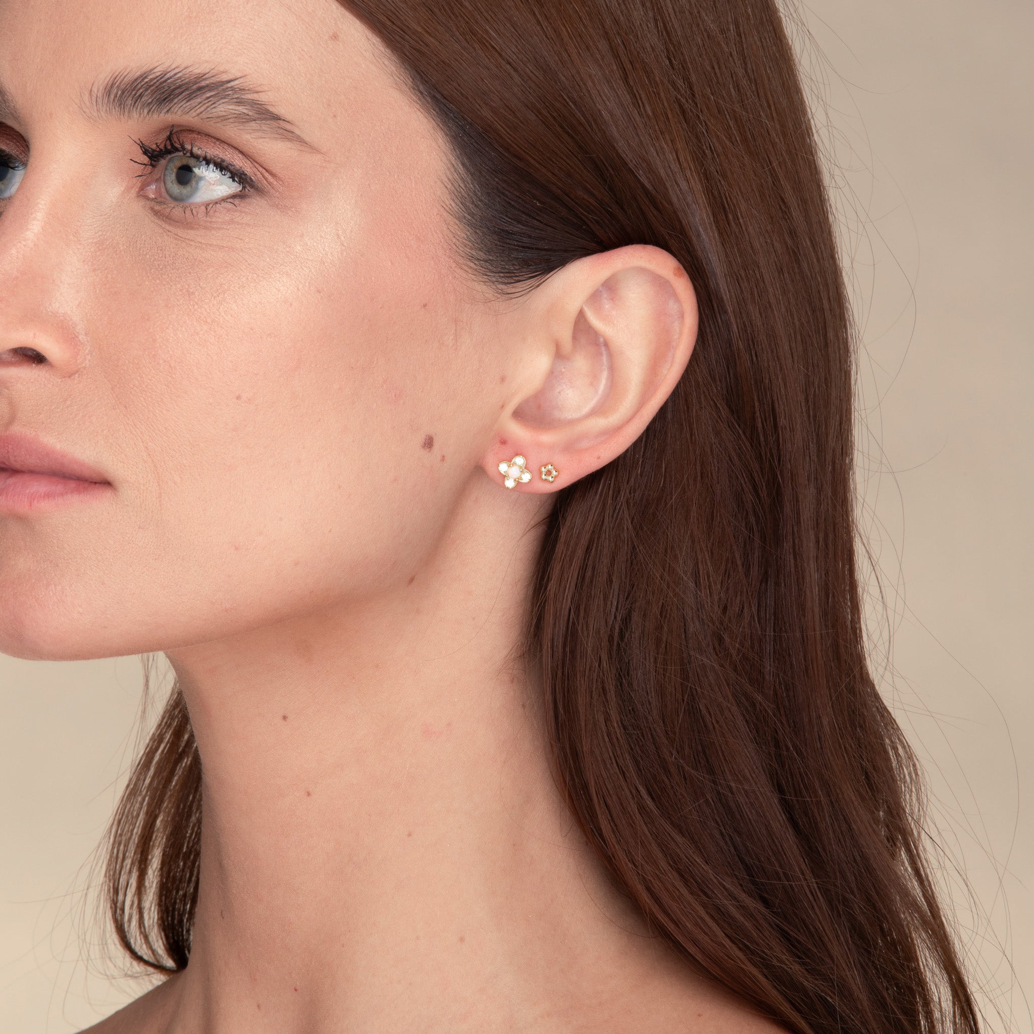 Clover Opal Zirconia Stud Earrings - Camile & Stone